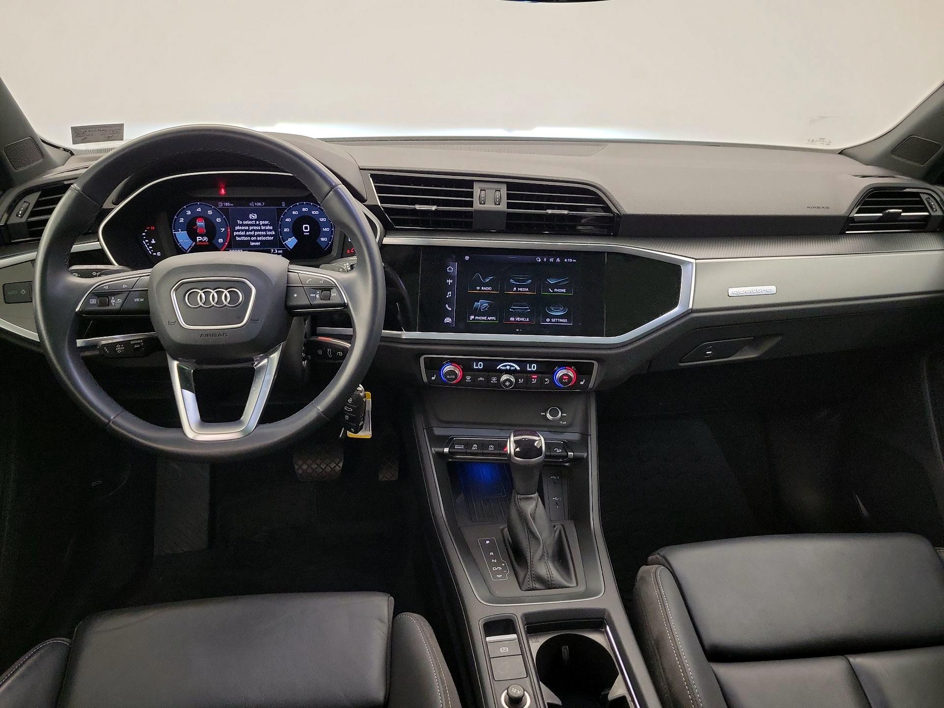 Thumbnail: 2022 Audi Q3 - 9