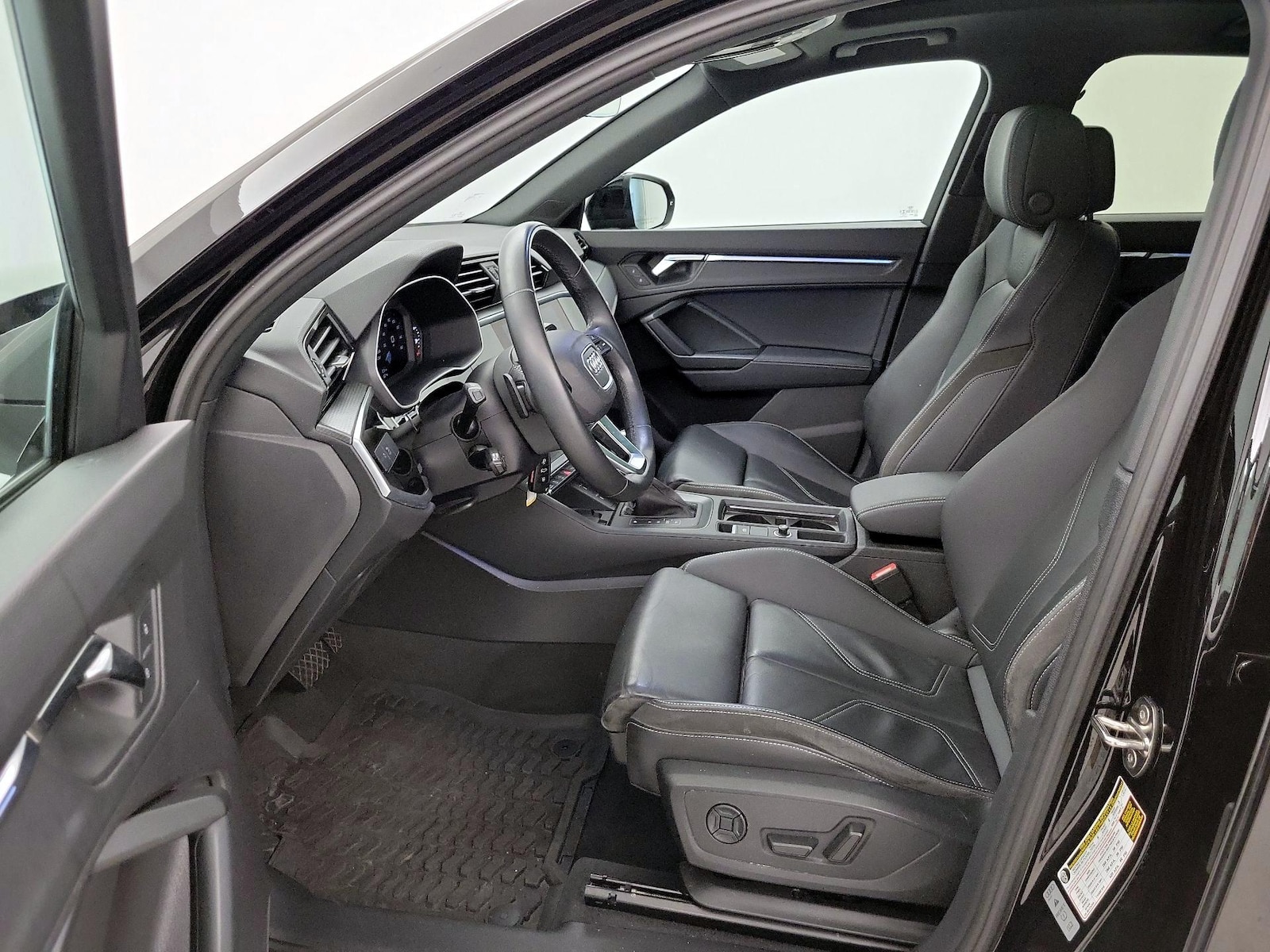 2022 Audi Q3 S Line Premium Plus - Photo 12