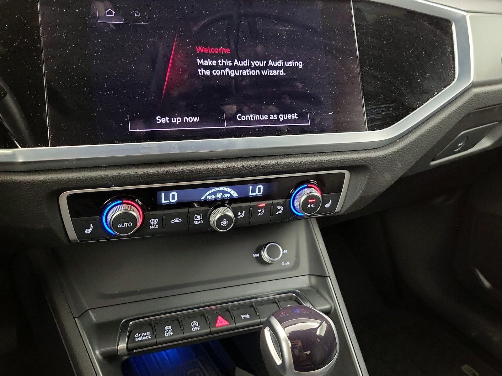 2022 Audi Q3 S Line Premium Plus - Photo 17