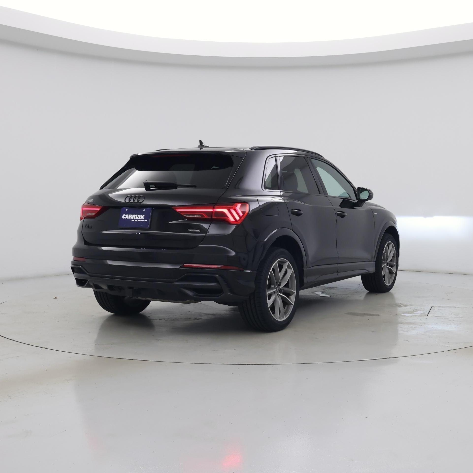 Thumbnail: 2022 Audi Q3 - 8