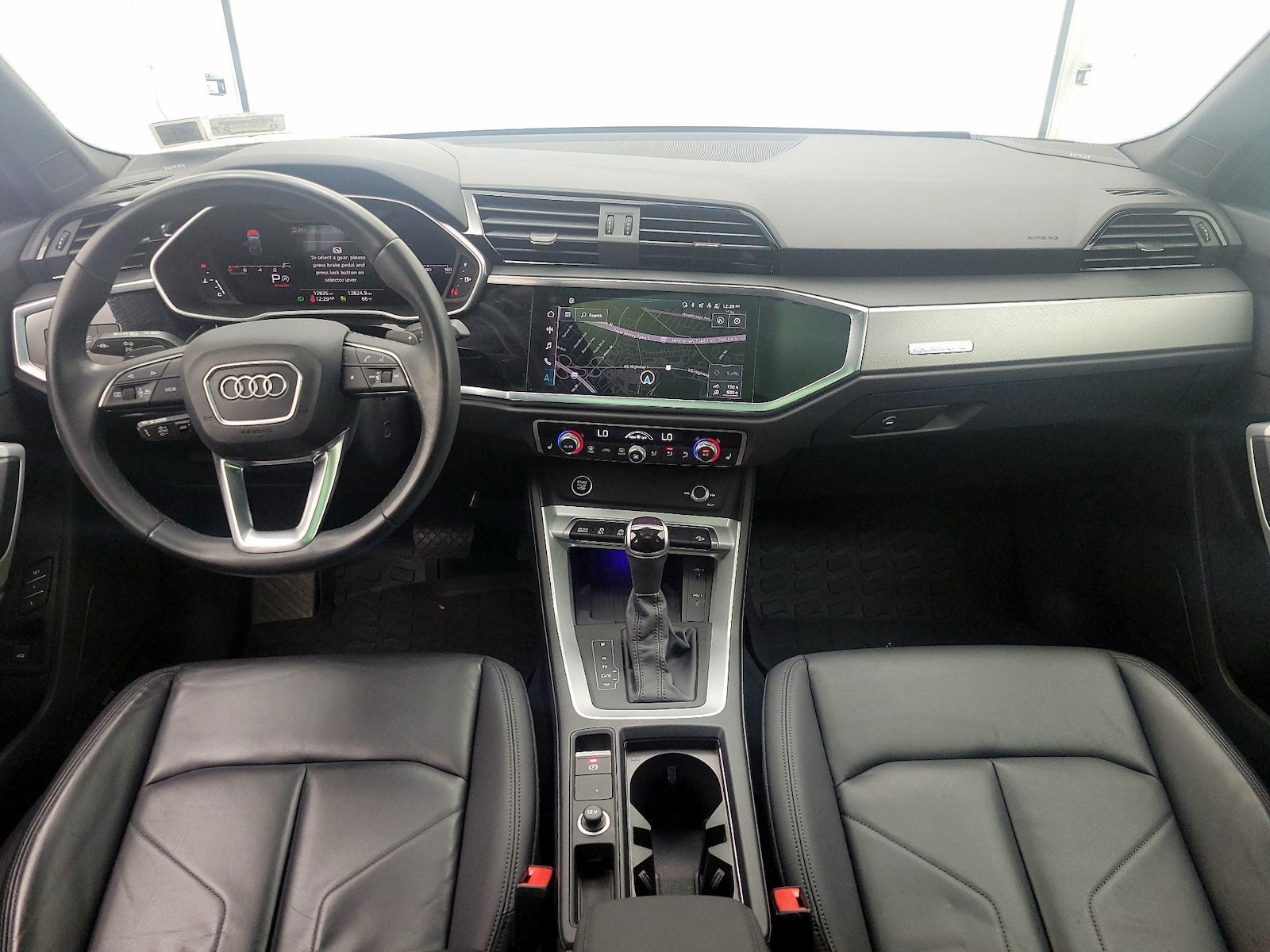 Apple CarPlay® & Android Auto™