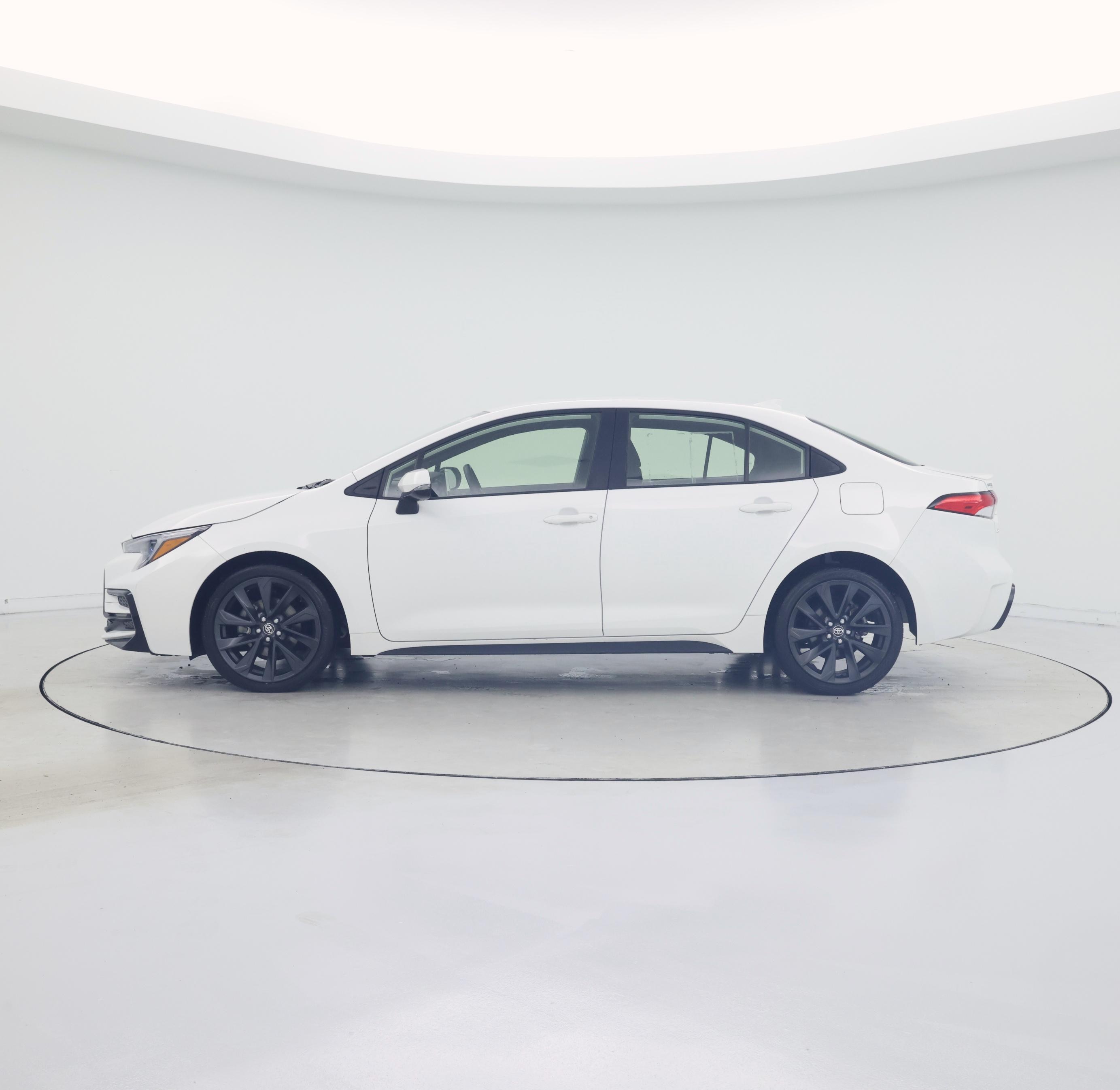 Thumbnail: 2023 Toyota Corolla - 3