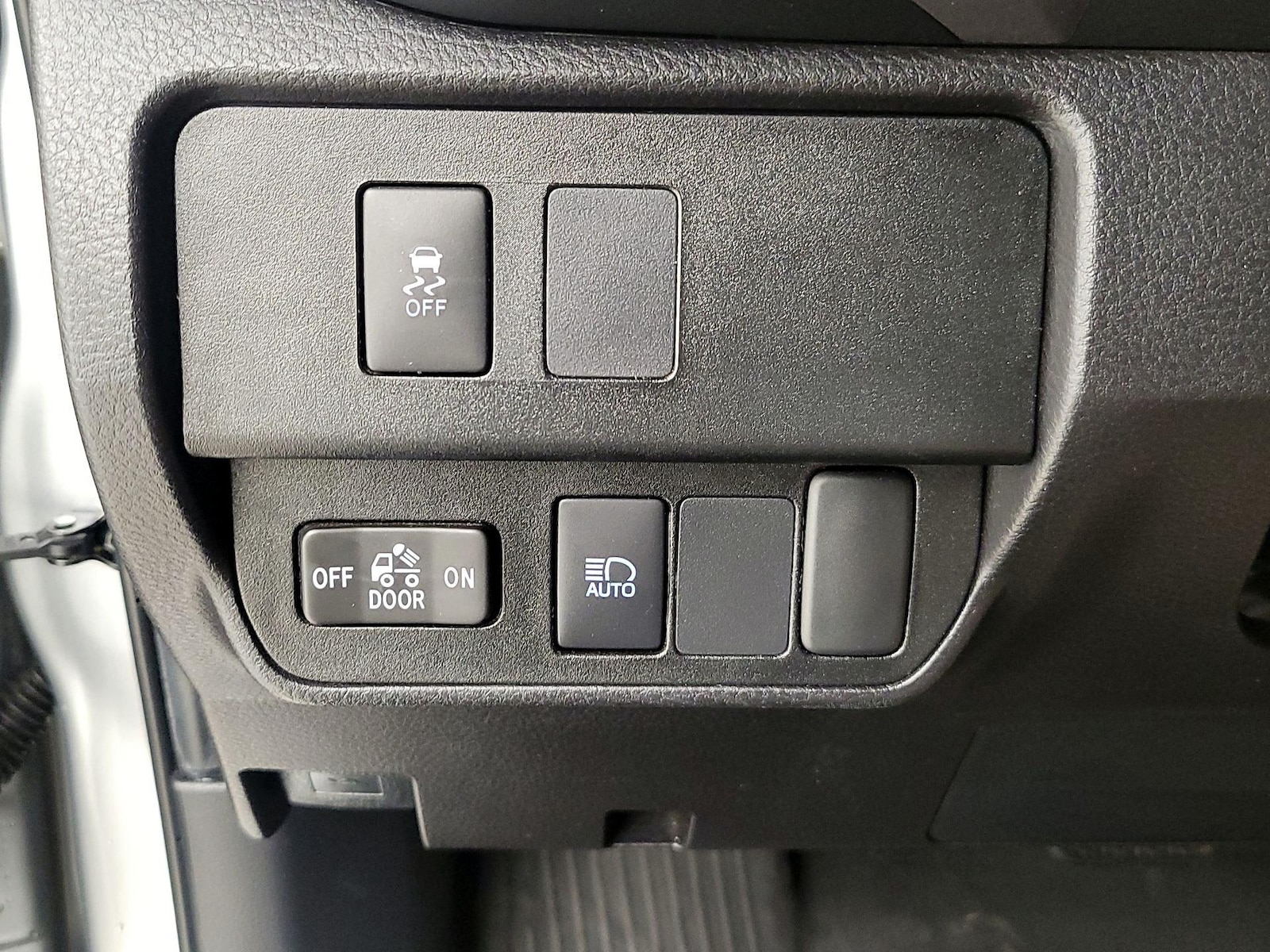 2022 Toyota Tacoma SR5 - Photo 14