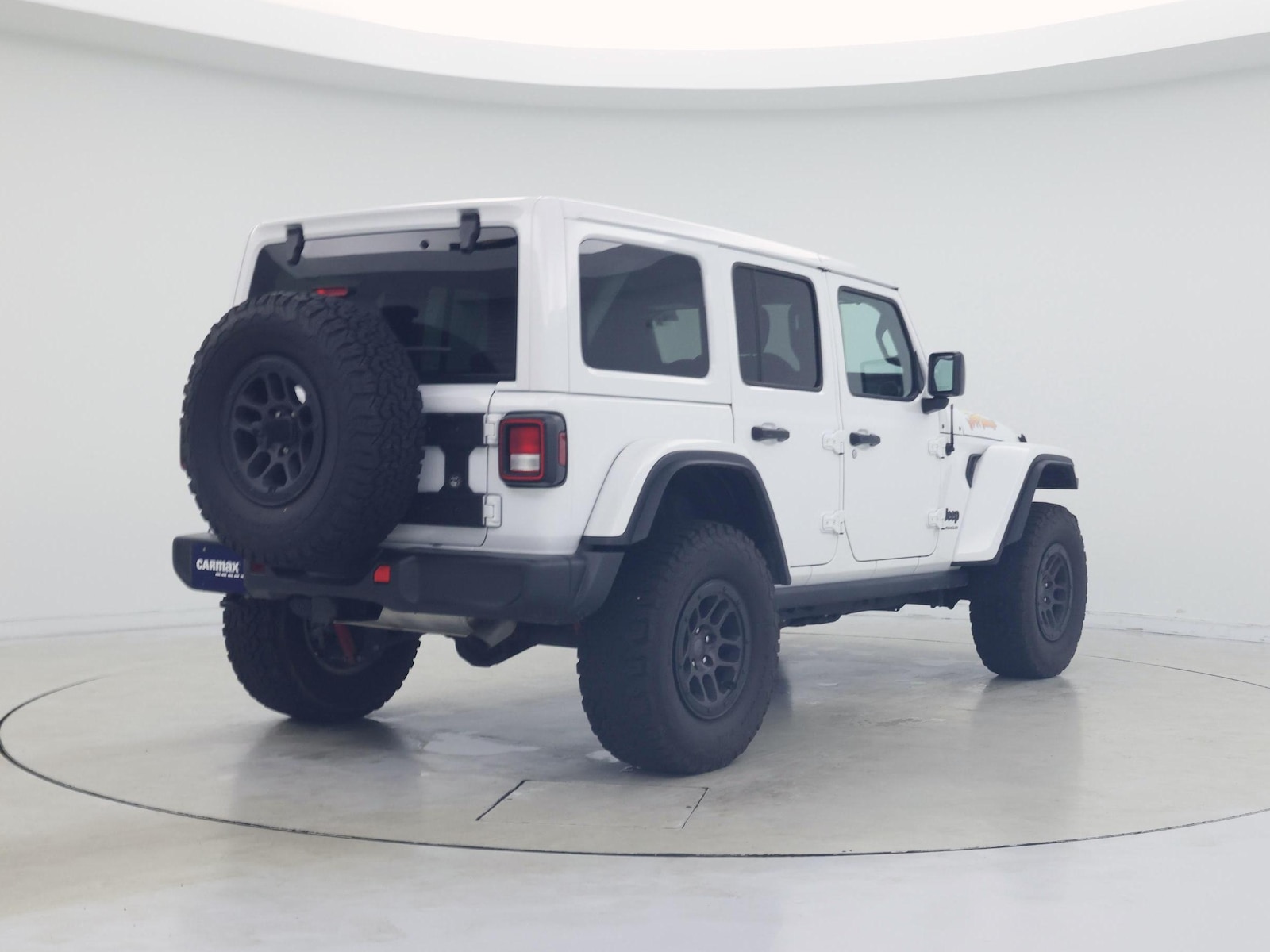 2023 Jeep Wrangler 4-Door Sport - Photo 9
