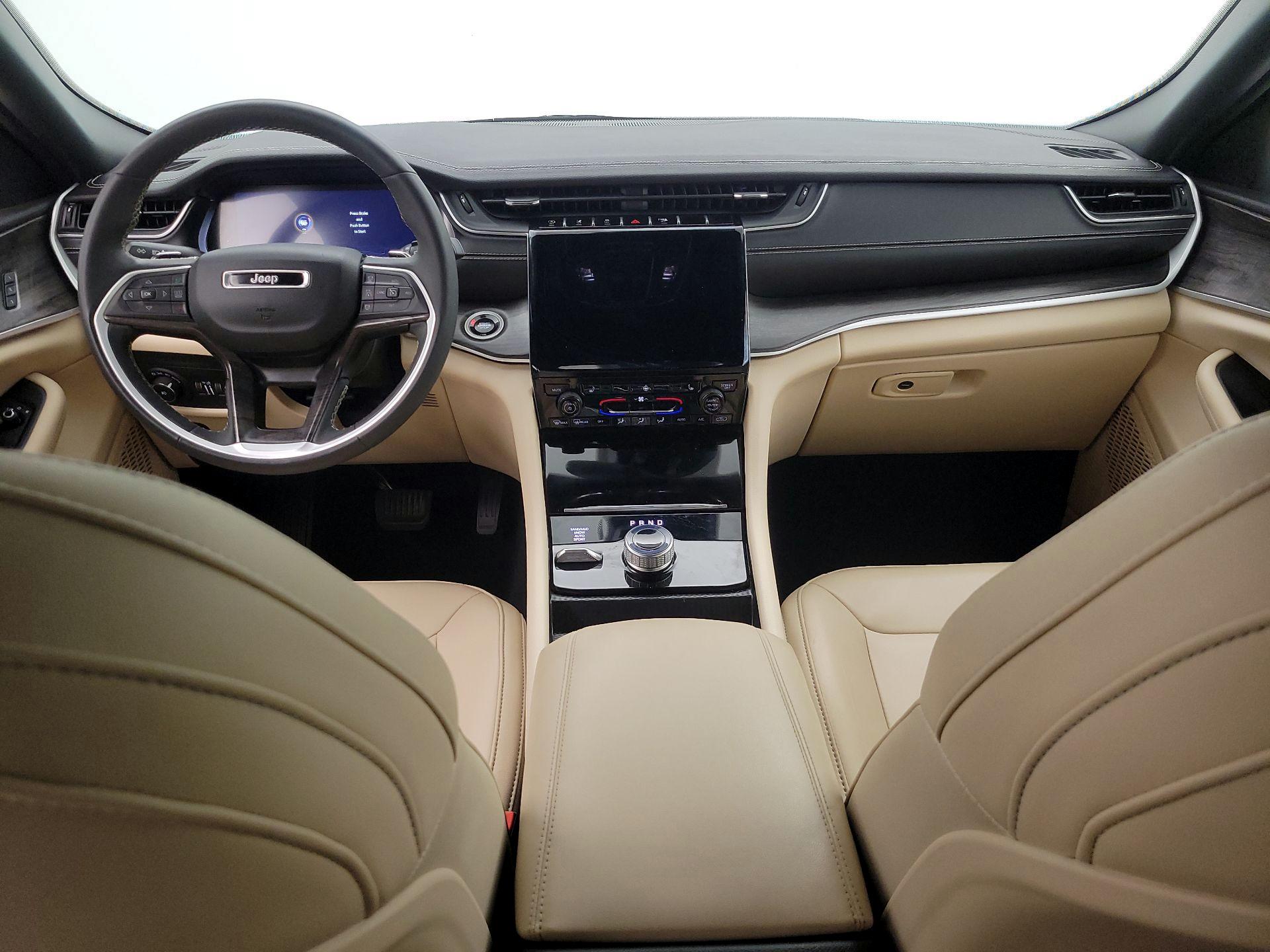 Thumbnail: 2024 Jeep Grand Cherokee - 9