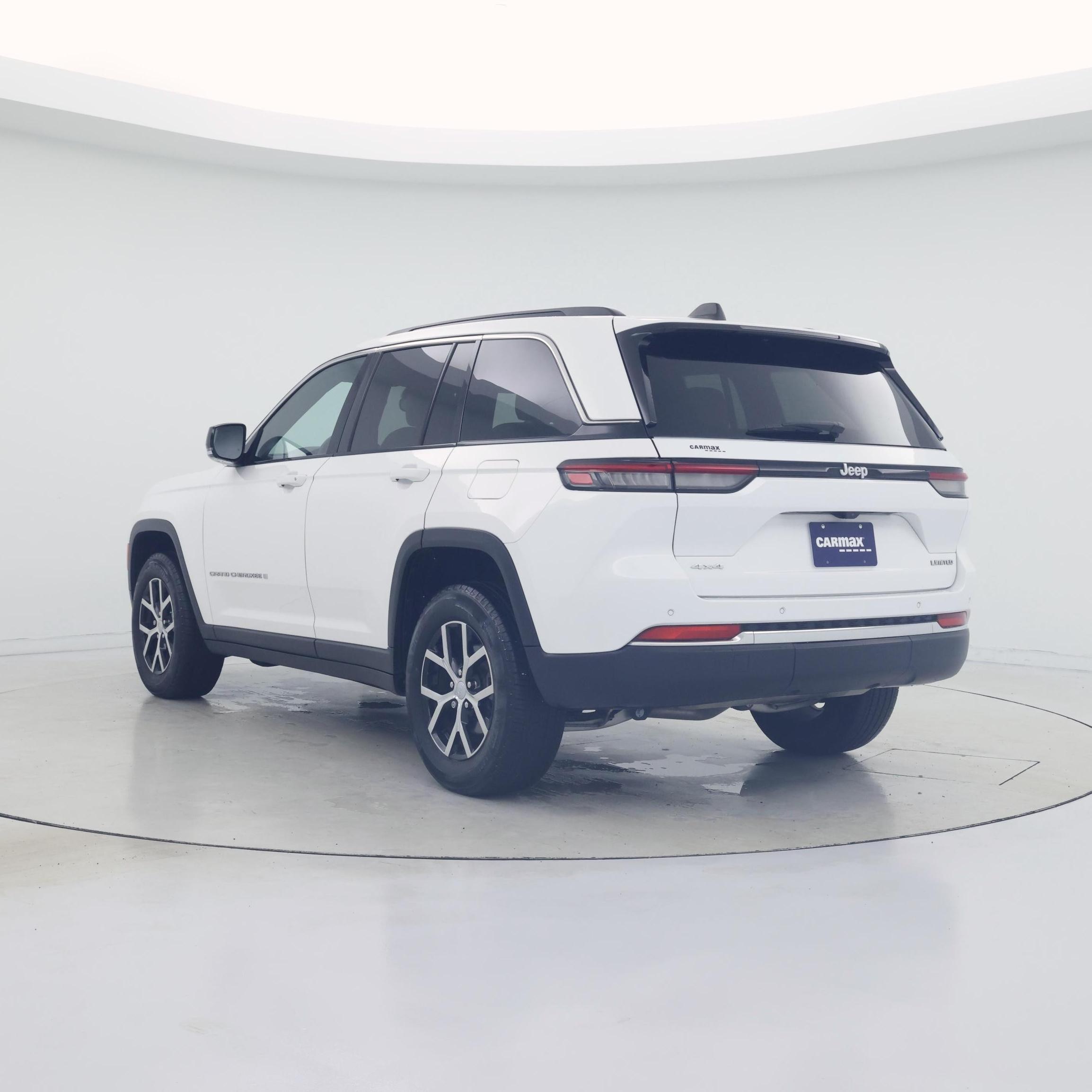 Thumbnail: 2024 Jeep Grand Cherokee - 2