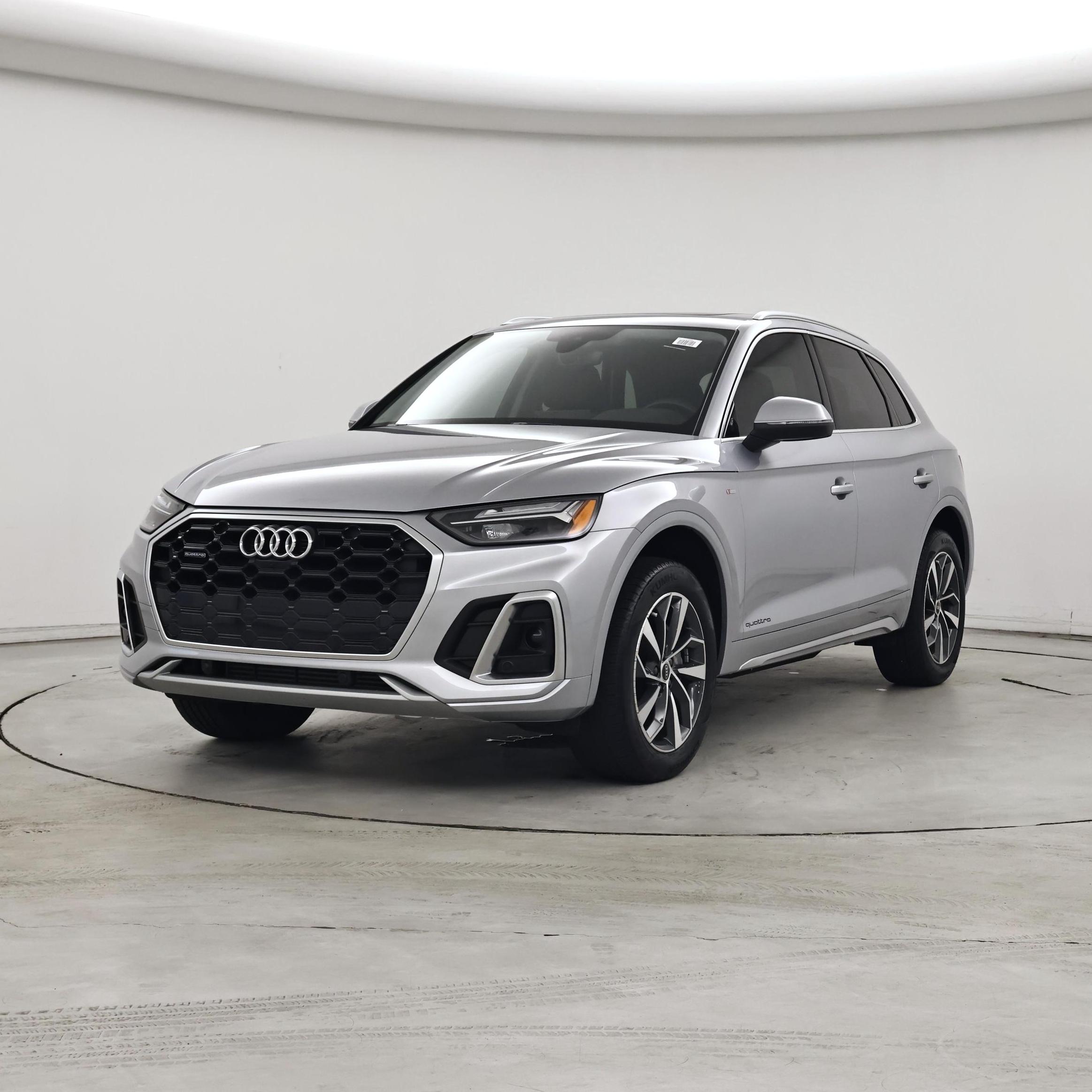 Thumbnail: 2023 Audi Q5 - 4