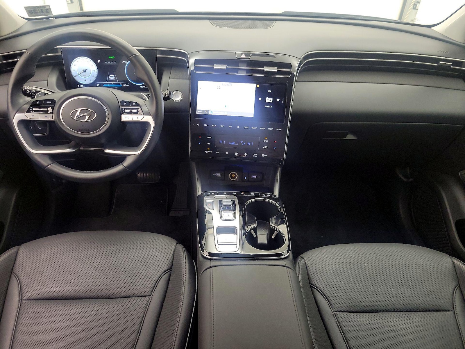 Apple CarPlay® & Android Auto™