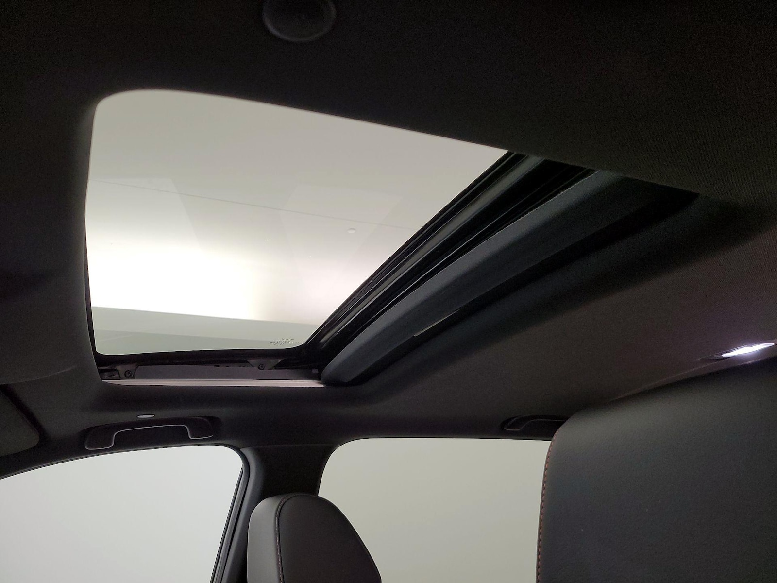2024 Honda CR-V Sport Touring - Photo 21