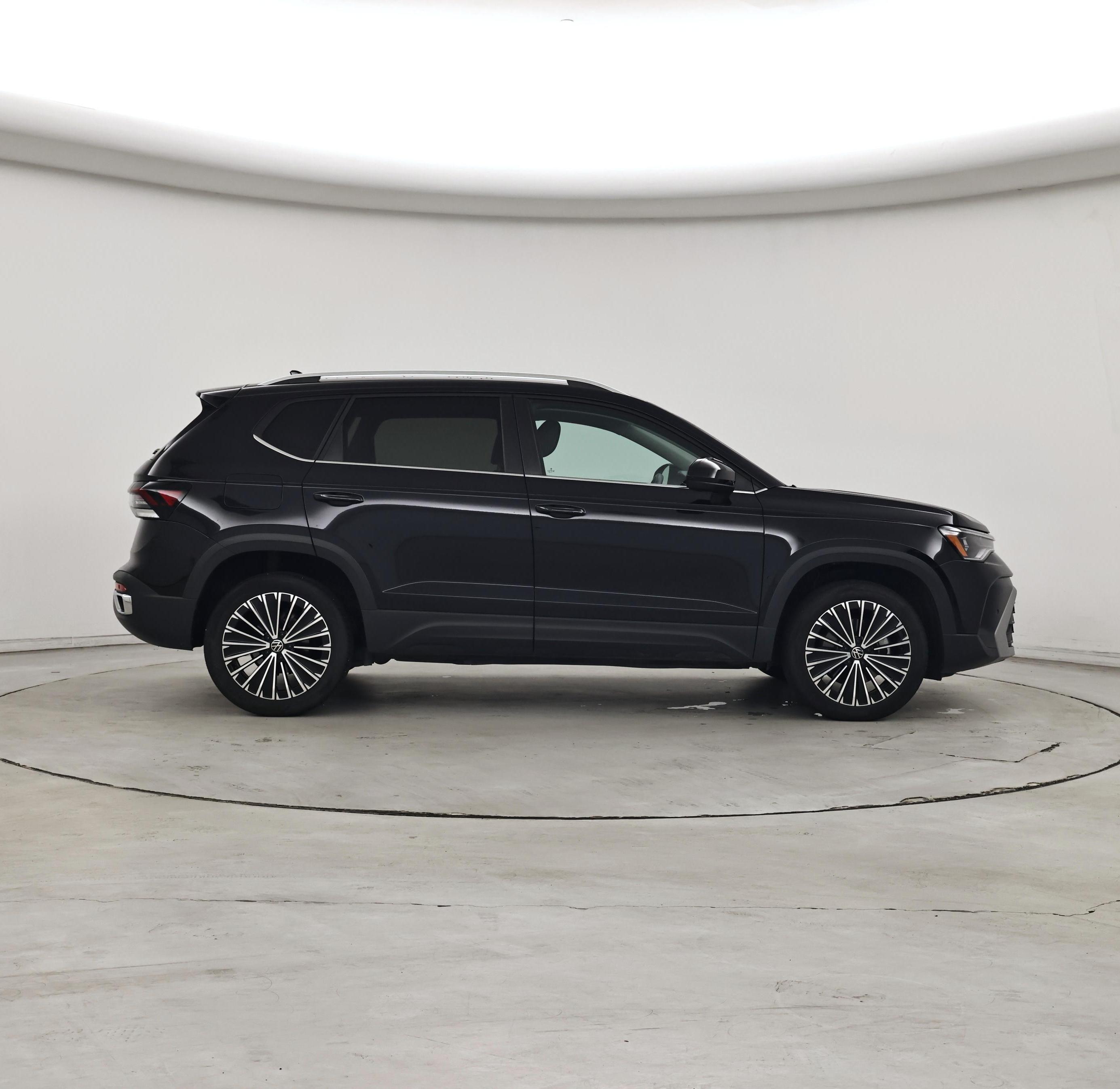 Thumbnail: 2025 Volkswagen Taos - 7