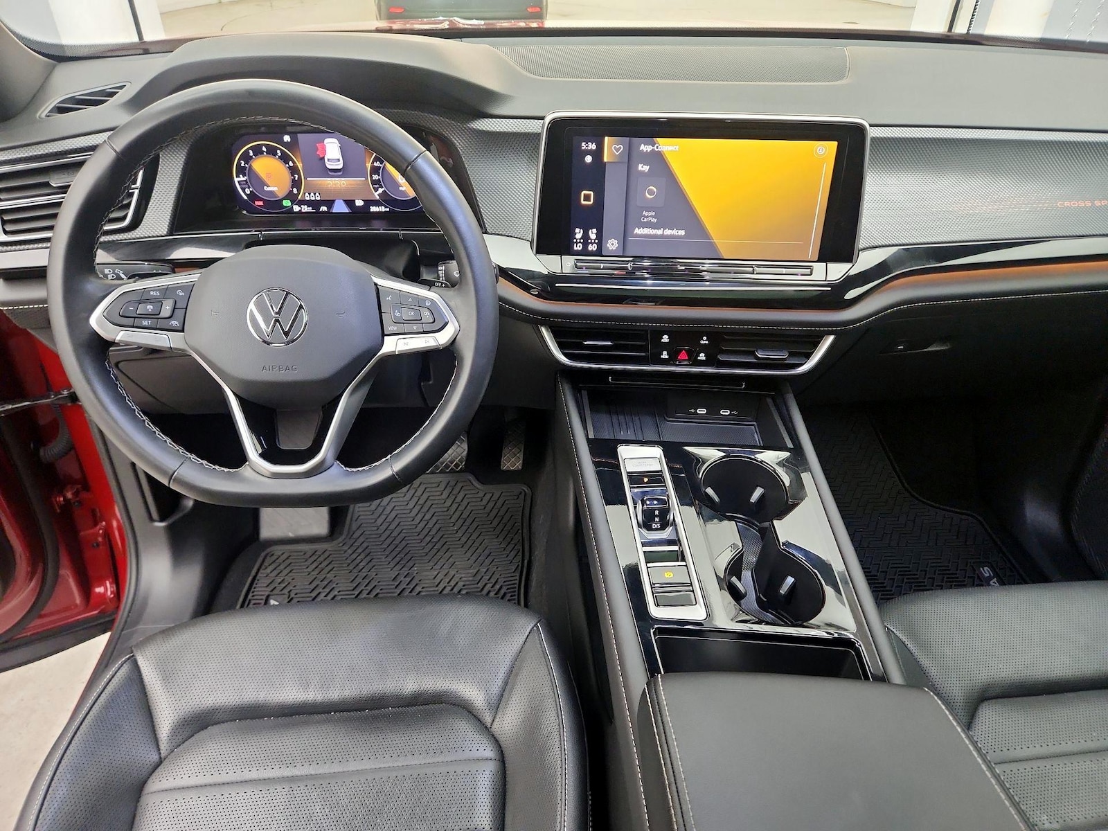 Apple CarPlay® & Android Auto™
