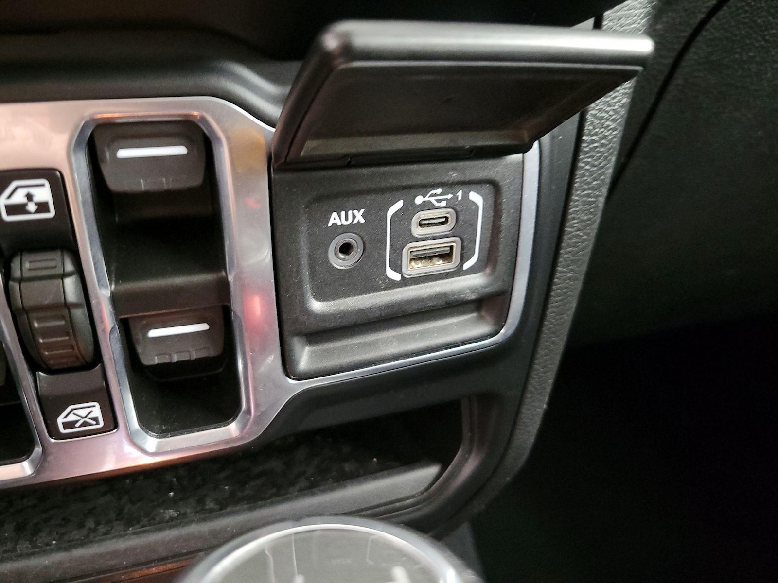 2023 Jeep Wrangler 4xe Sahara 4XE - Photo 20