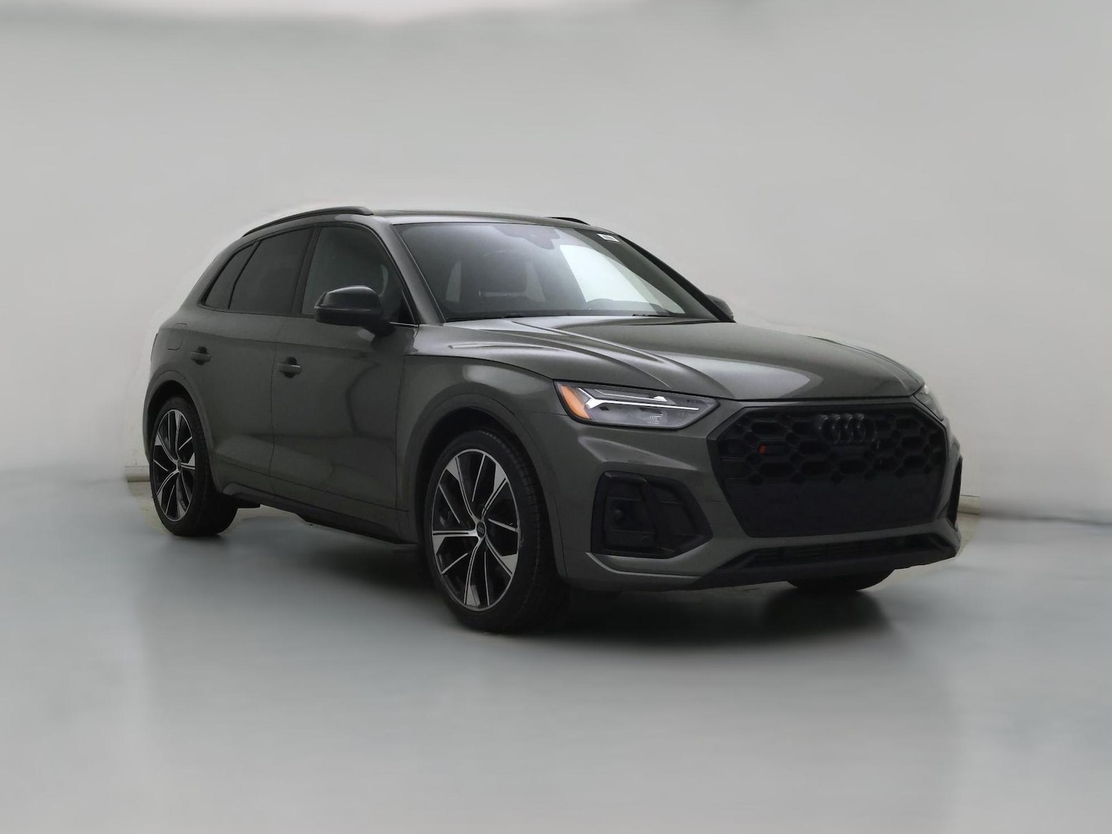 2023 Audi SQ5