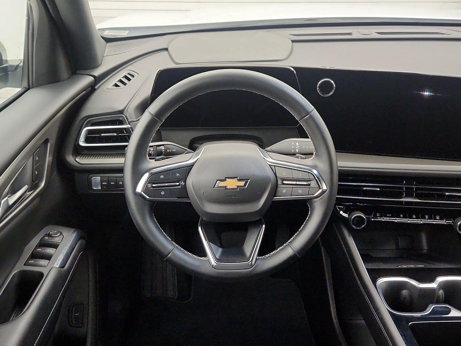 2026 Chevrolet Traverse LT - Photo 11