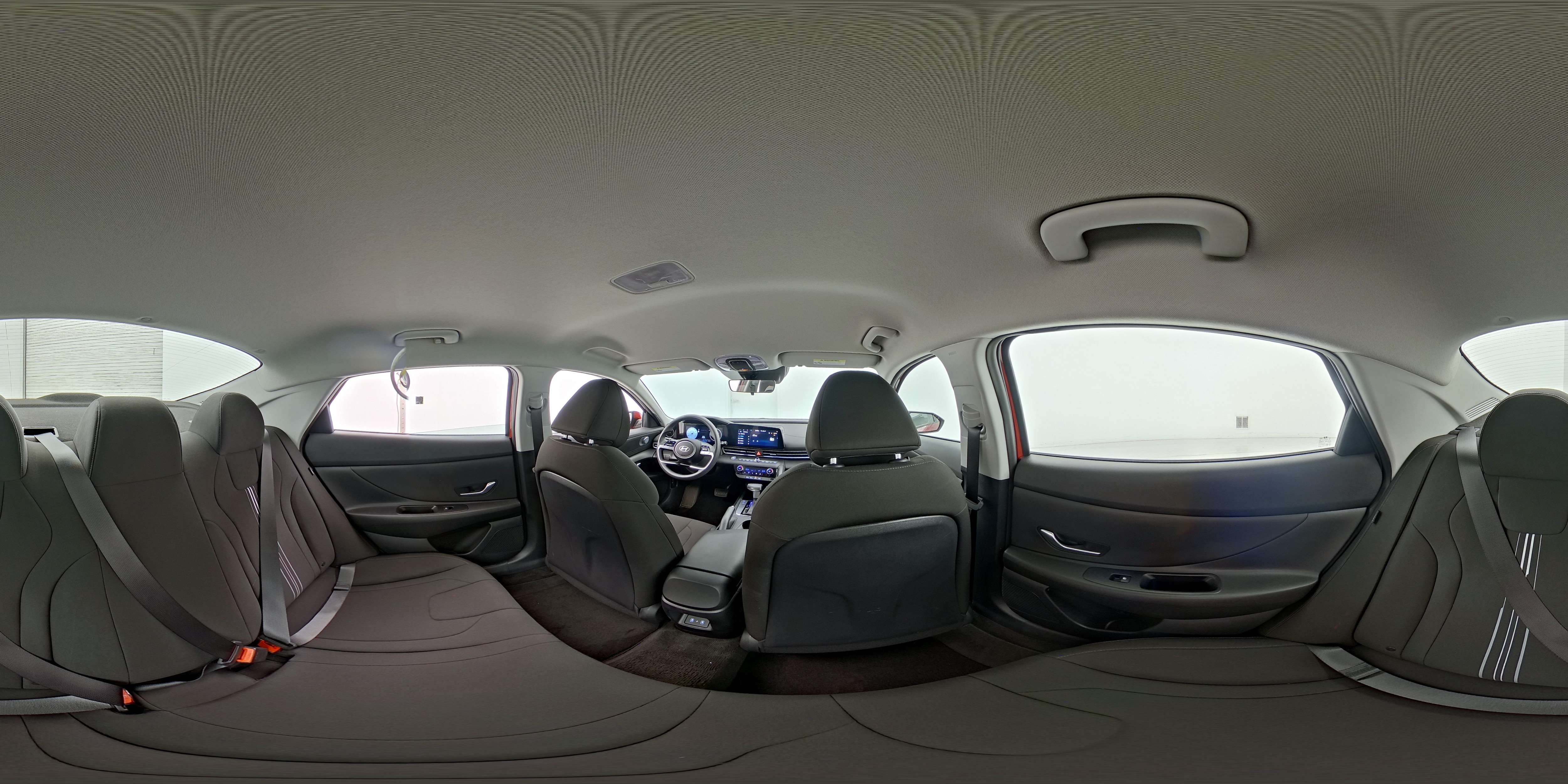 2024 Hyundai Elantra SEL - Photo 23