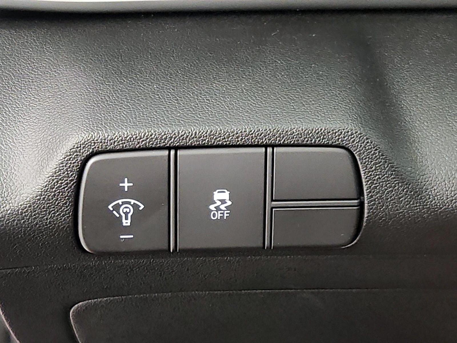 2024 Hyundai Elantra SEL - Photo 12