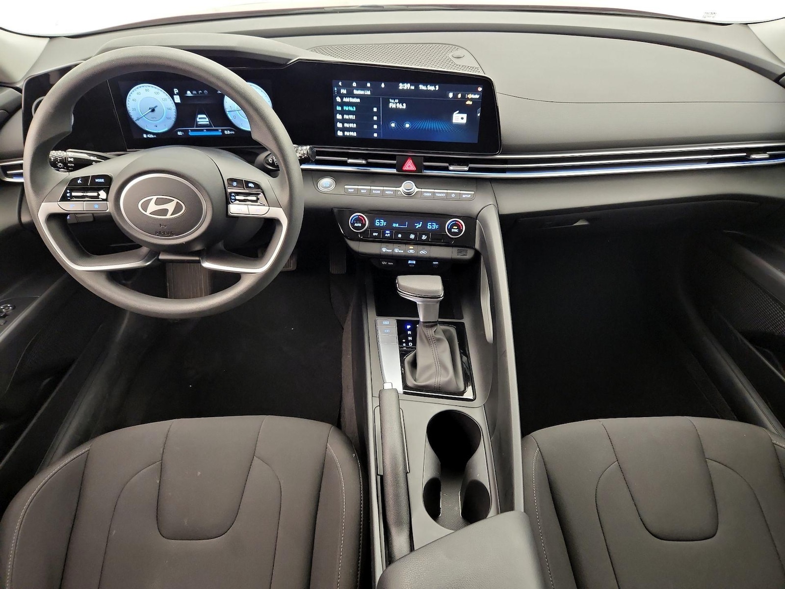 2024 Hyundai Elantra SEL - Photo 8