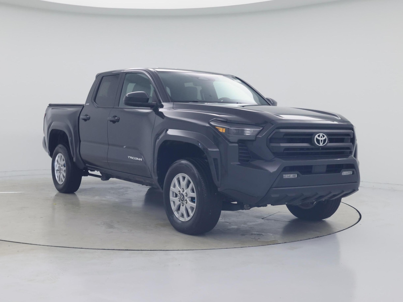 2026 Toyota Tacoma SR5 - Photo 2