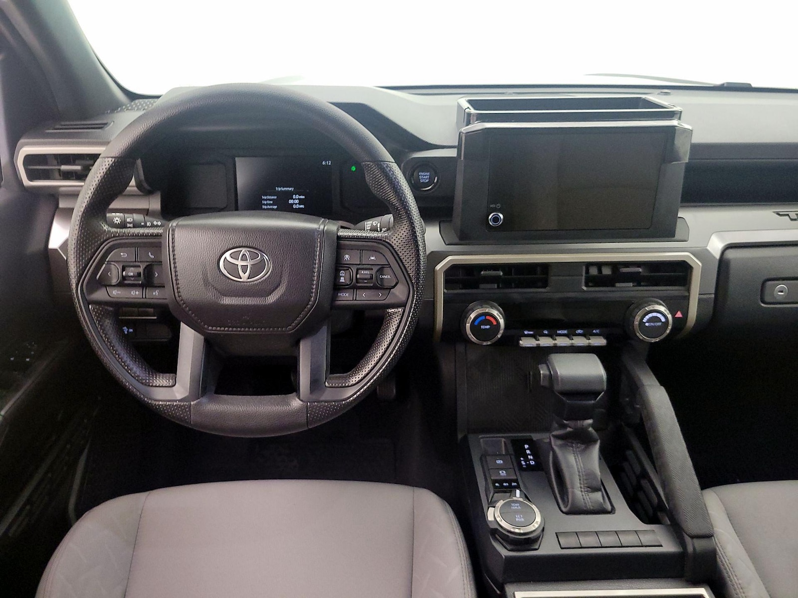 2026 Toyota Tacoma SR5 - Photo 11