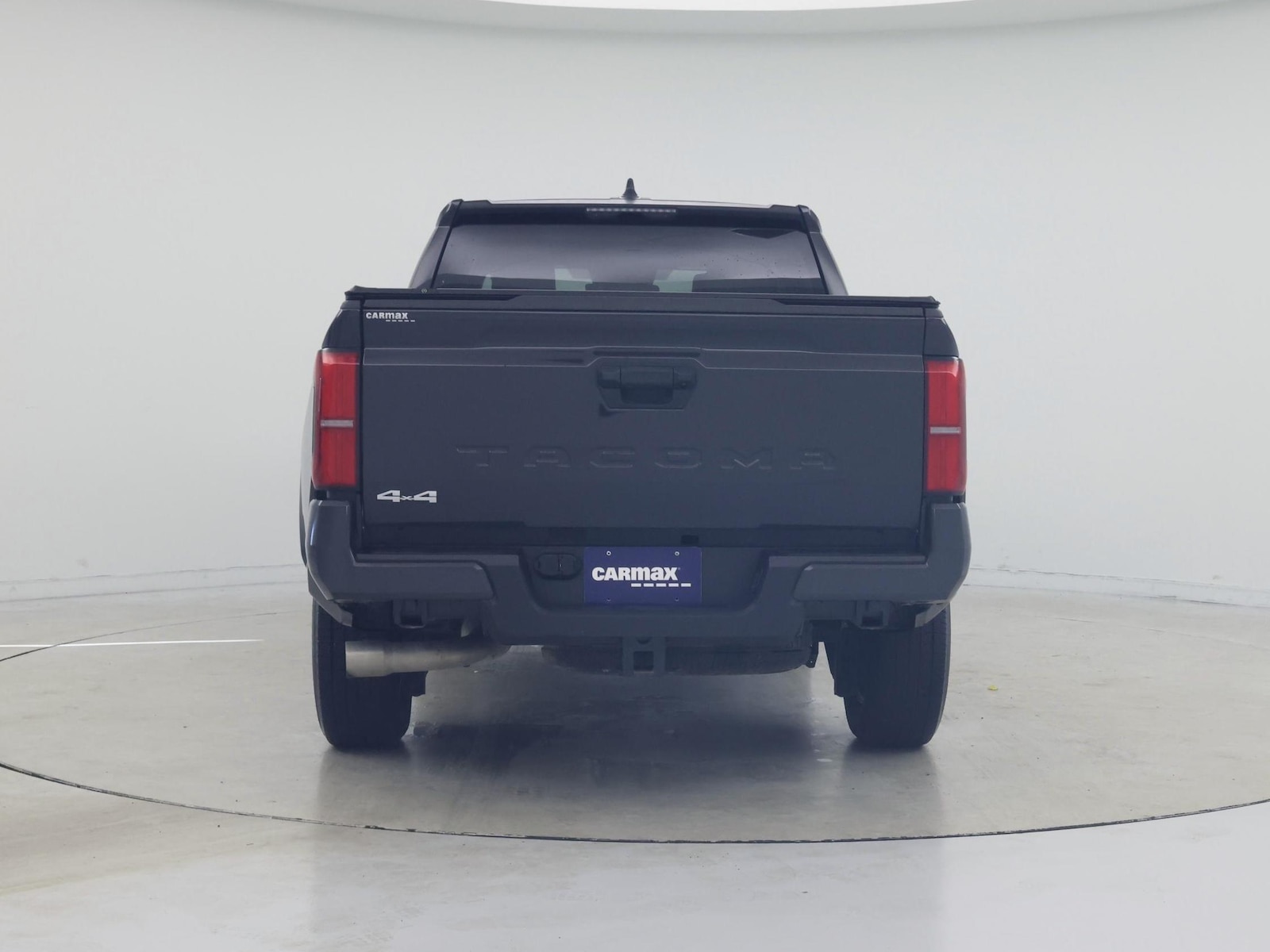 2026 Toyota Tacoma SR5 - Photo 7
