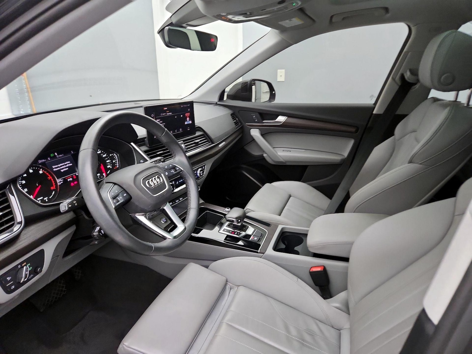 2024 Audi Q5 Premium - Photo 12