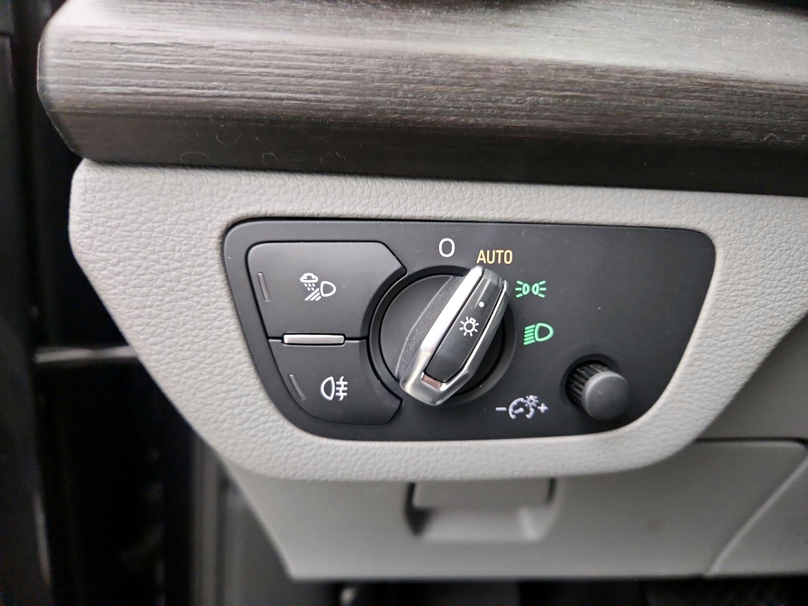 2024 Audi Q5 Premium - Photo 14