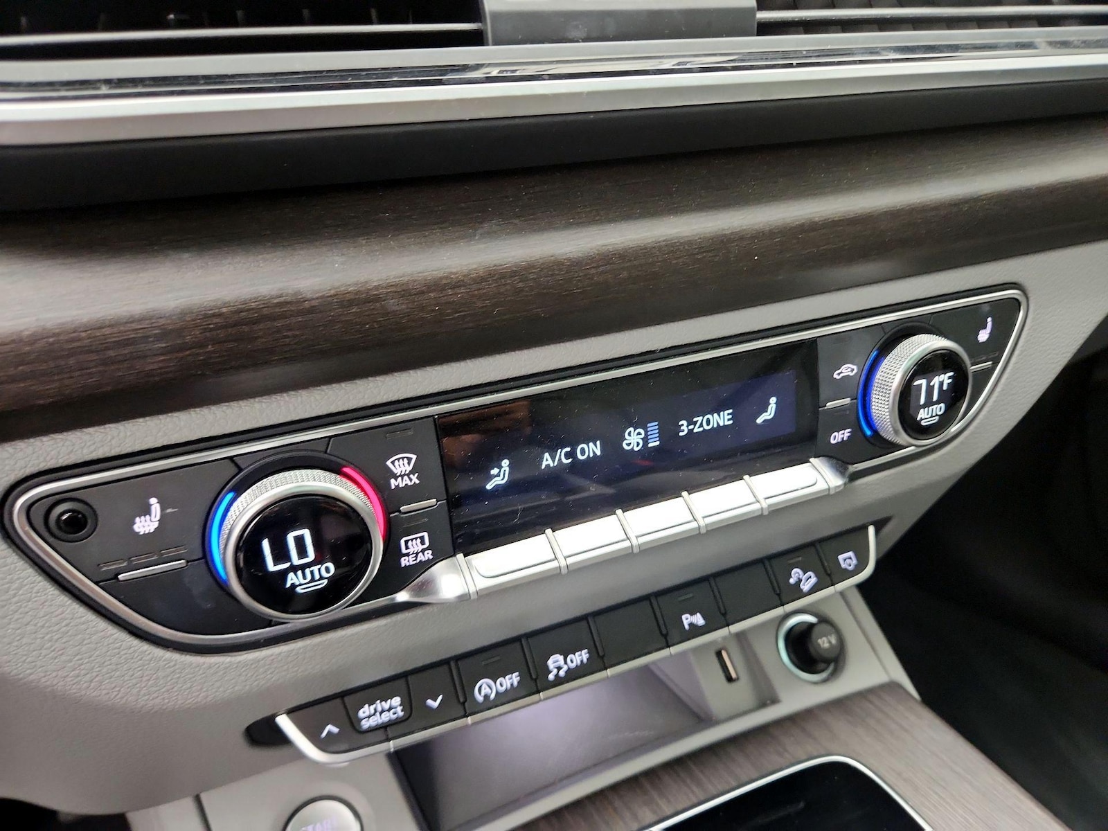 2024 Audi Q5 Premium - Photo 17