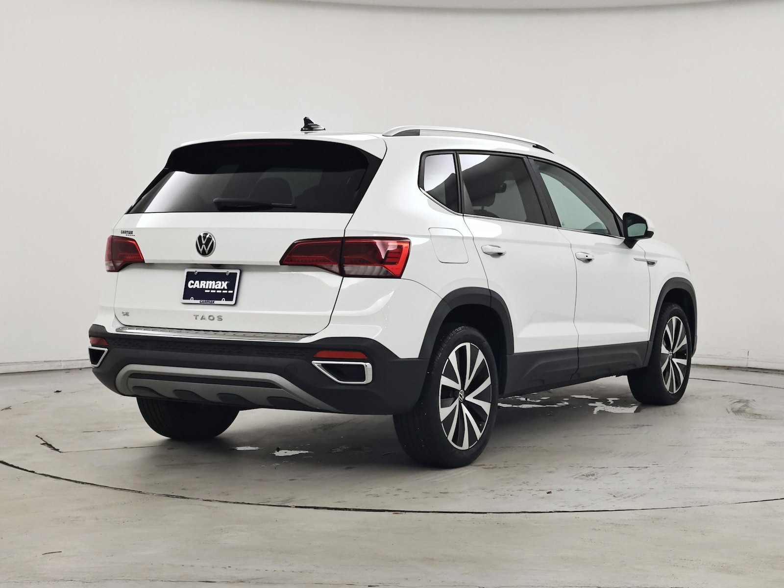 2023 Volkswagen Taos SE - Photo 9