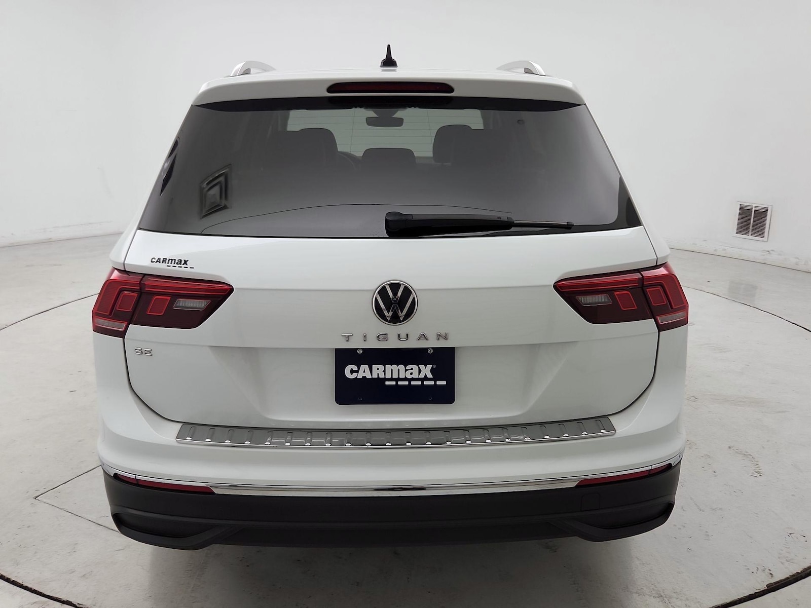2023 Volkswagen Tiguan SE - Photo 6