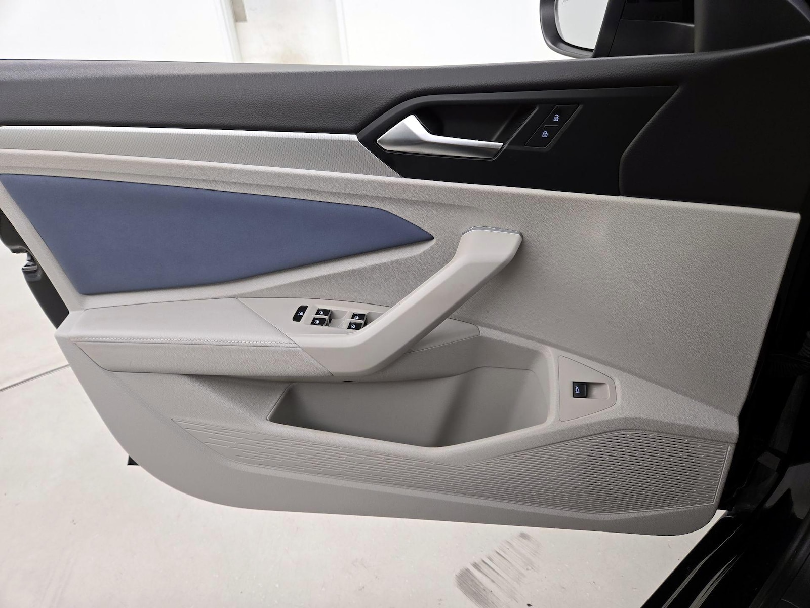 2026 Volkswagen Jetta SE - Photo 13