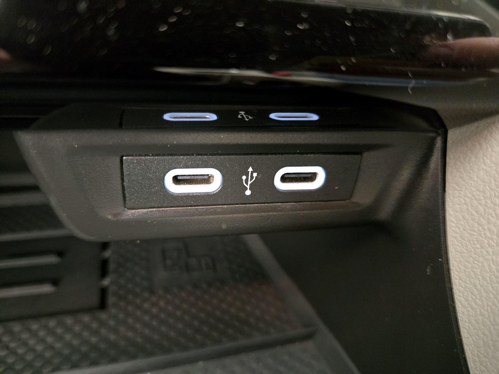 2026 Volkswagen Jetta SE - Photo 19