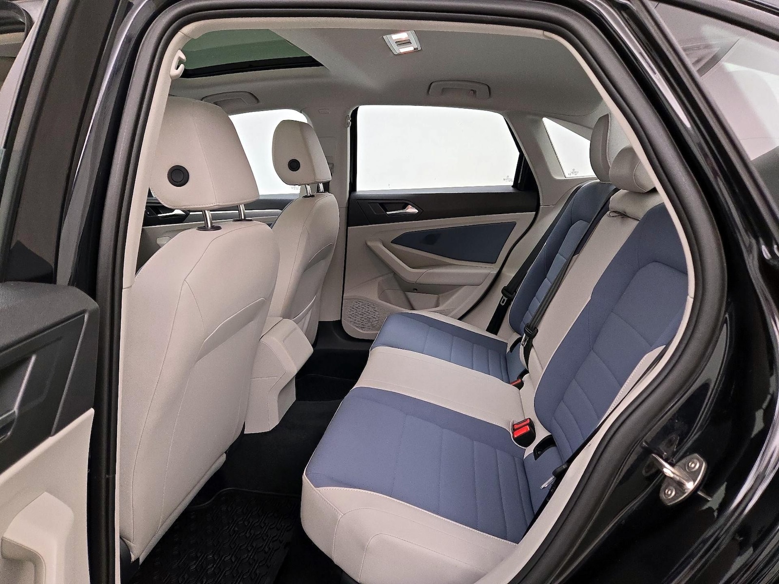 2026 Volkswagen Jetta SE - Photo 21