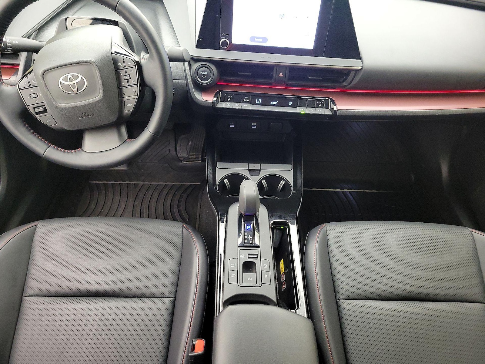 2026 Toyota Prius Plug-in Hybrid XSE - Photo 10