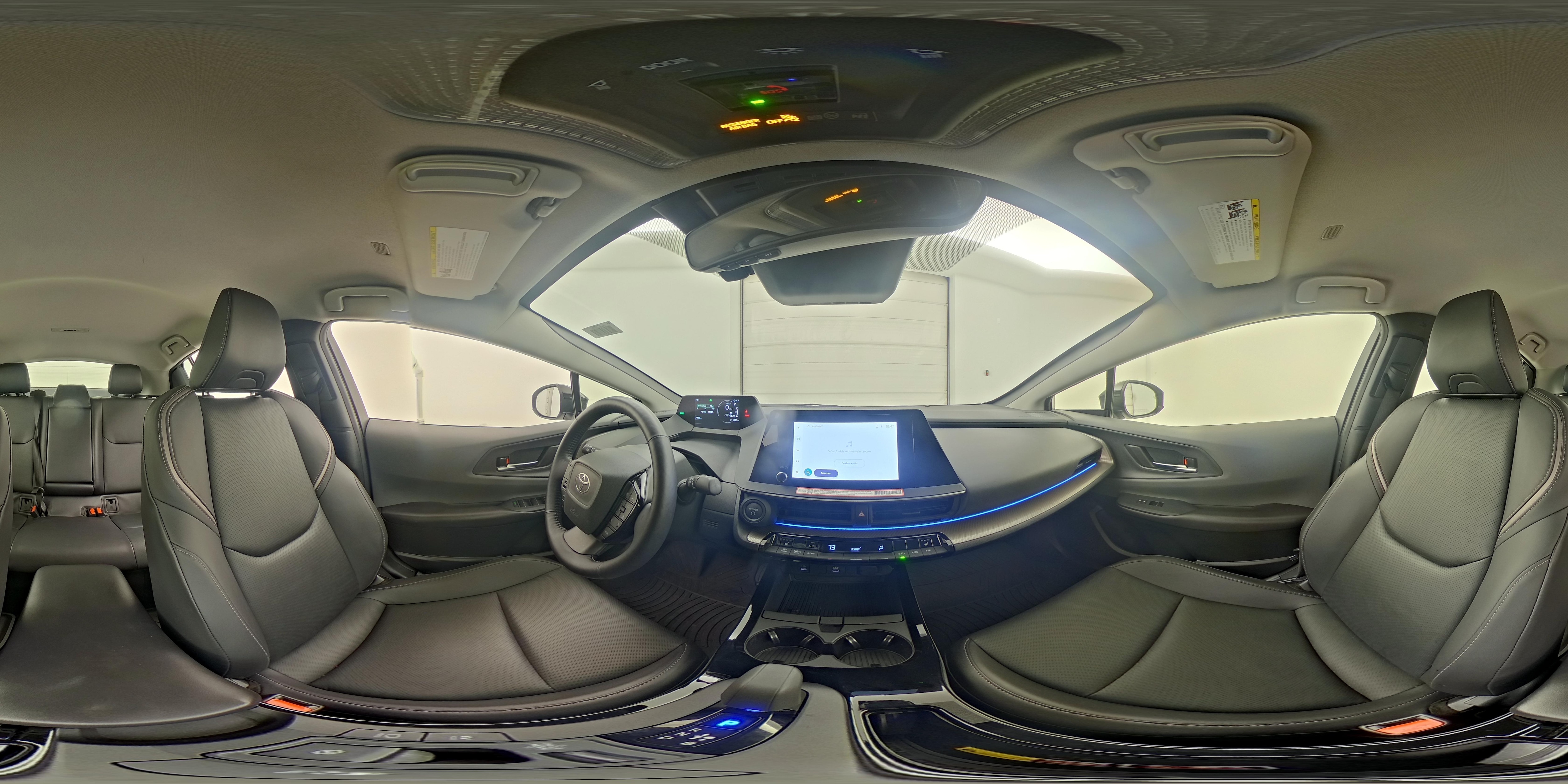 2026 Toyota Prius XLE - Photo 24