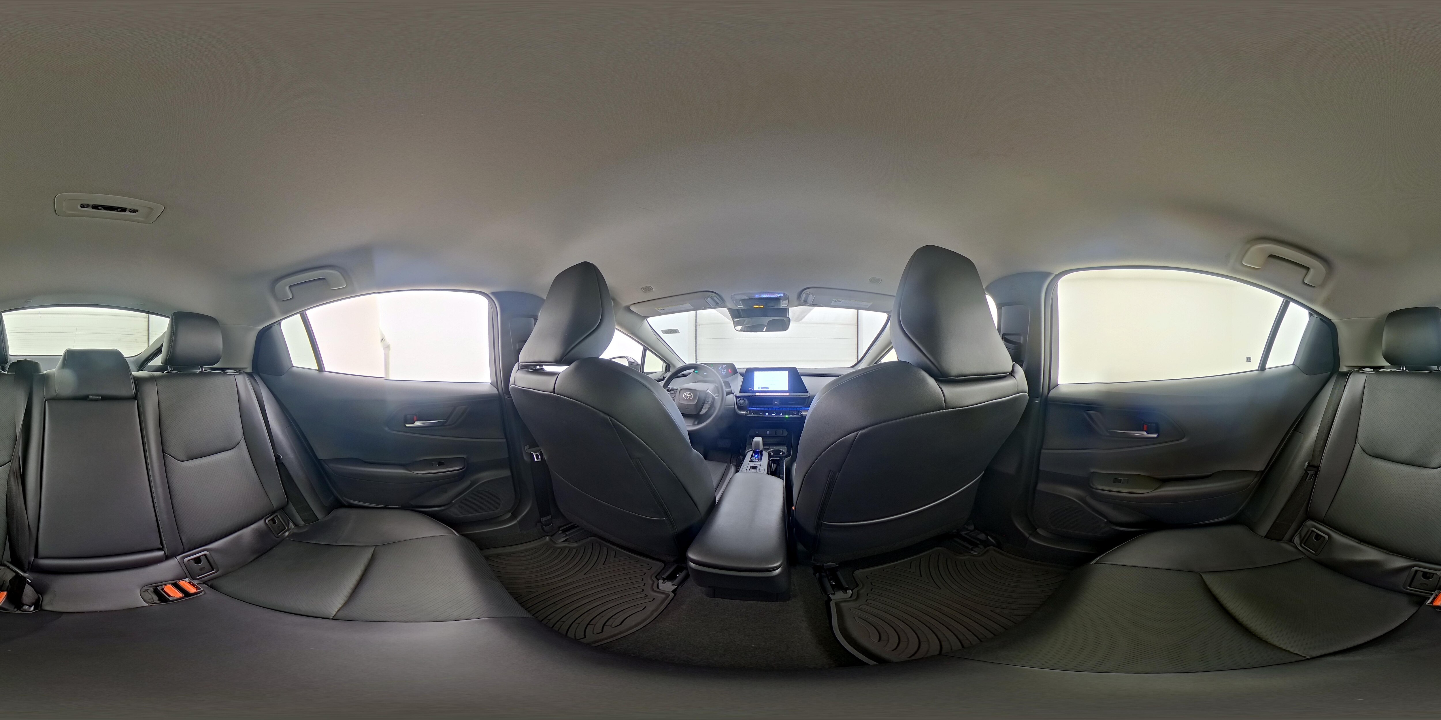 2026 Toyota Prius XLE - Photo 25