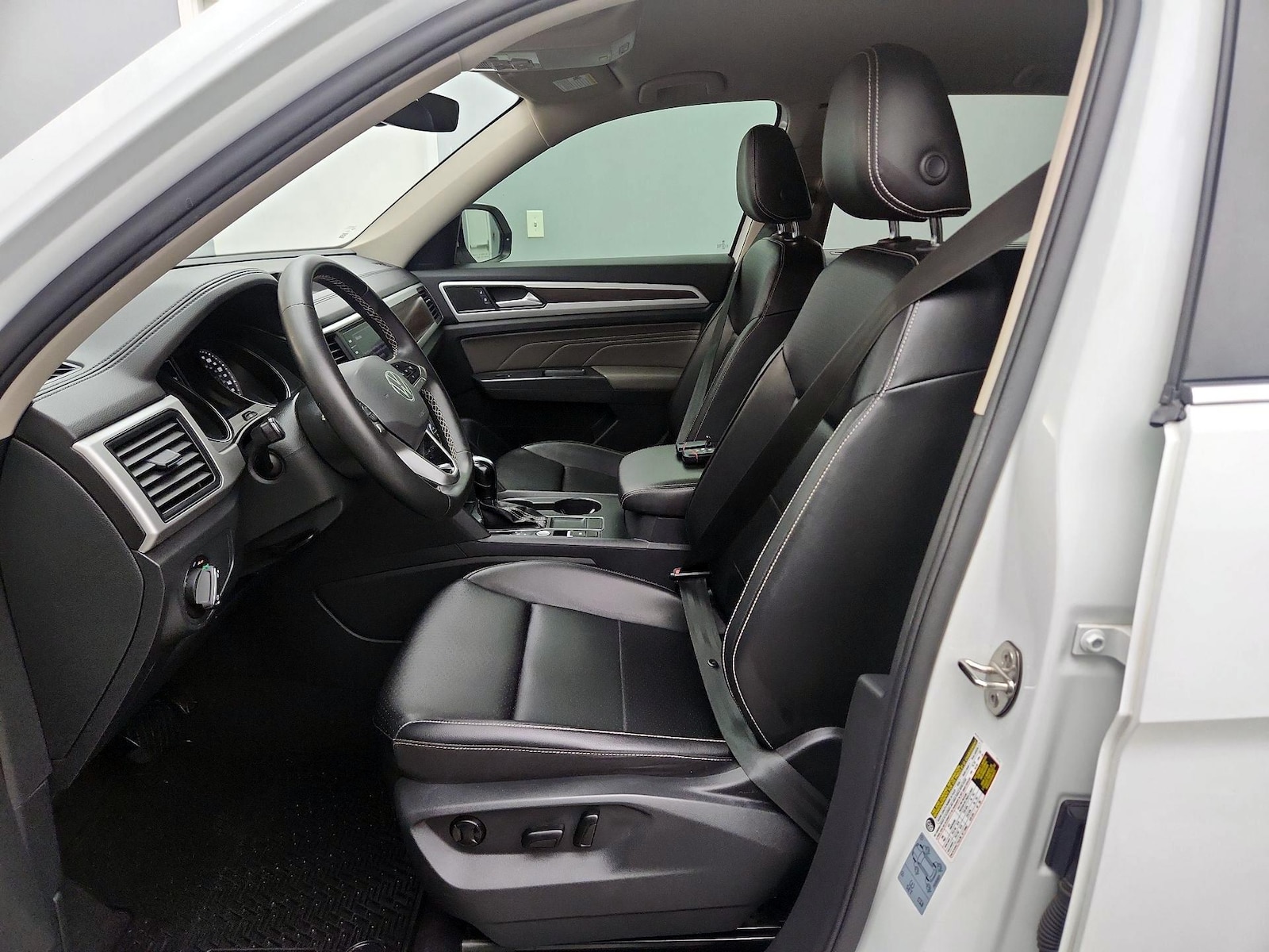 2021 Volkswagen Atlas SE - Photo 12
