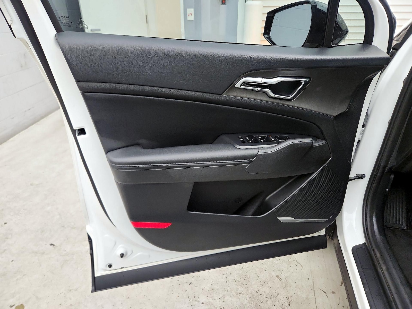 2026 Kia Sportage X-Line Hybrid - Photo 13