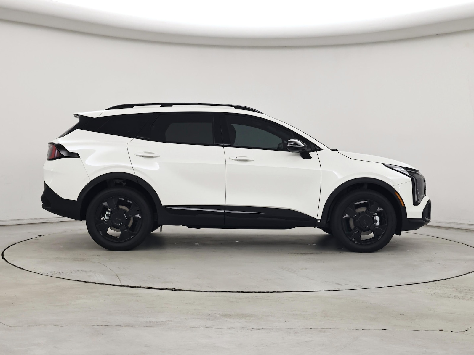 2026 Kia Sportage X-Line Hybrid - Photo 8