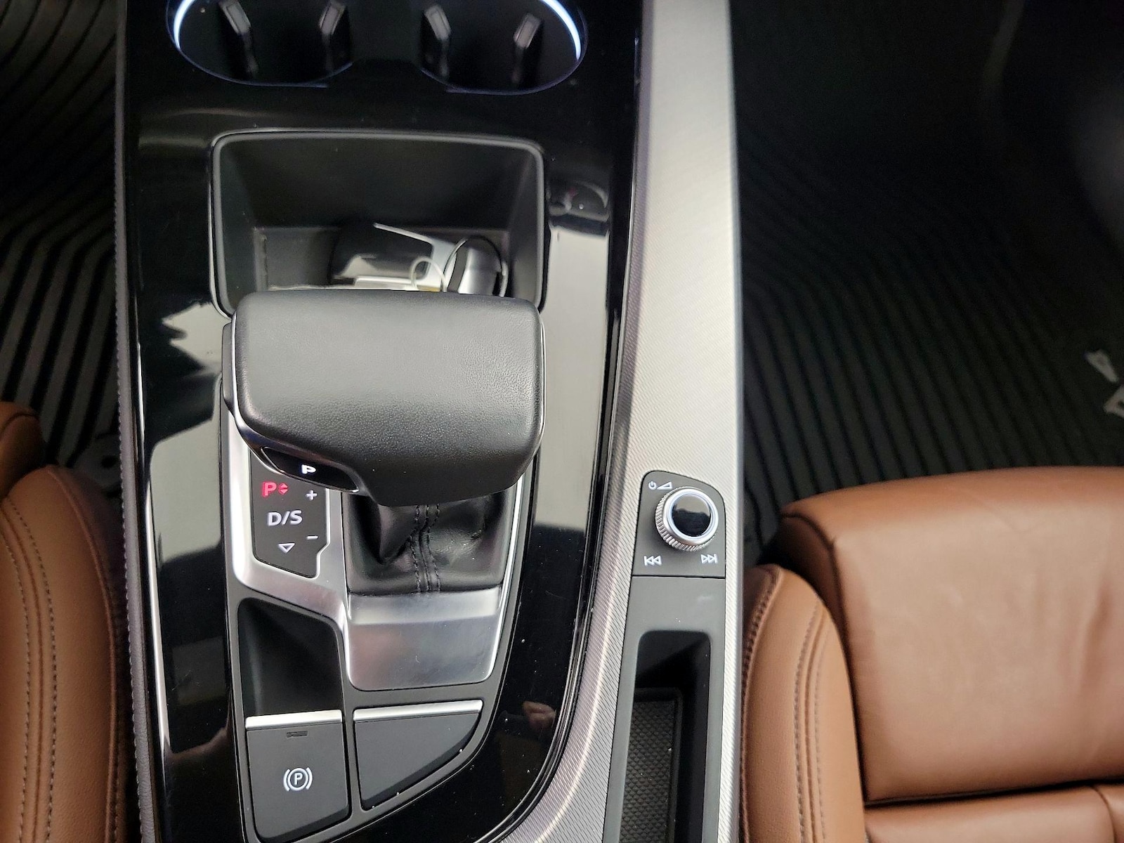 2023 Audi A4 Premium Plus - Photo 18