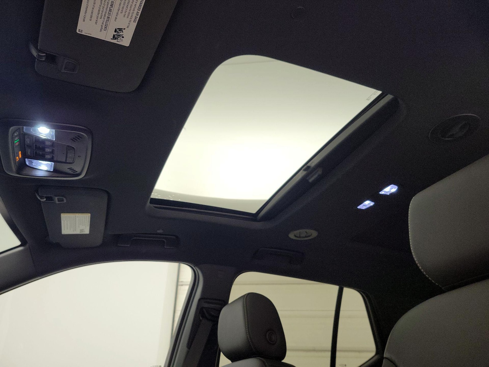 Sunroof(s) & Skylight(s)