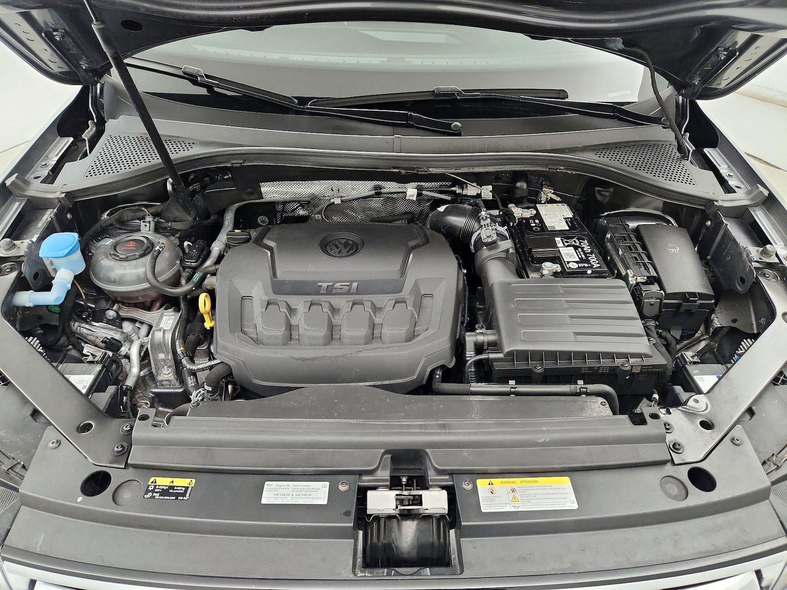 2024 Volkswagen Tiguan SEL R-LINE - Photo 22