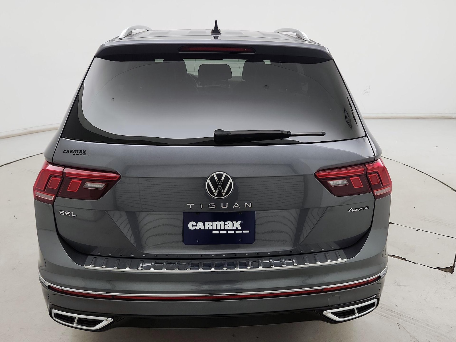 2024 Volkswagen Tiguan SEL R-LINE - Photo 6