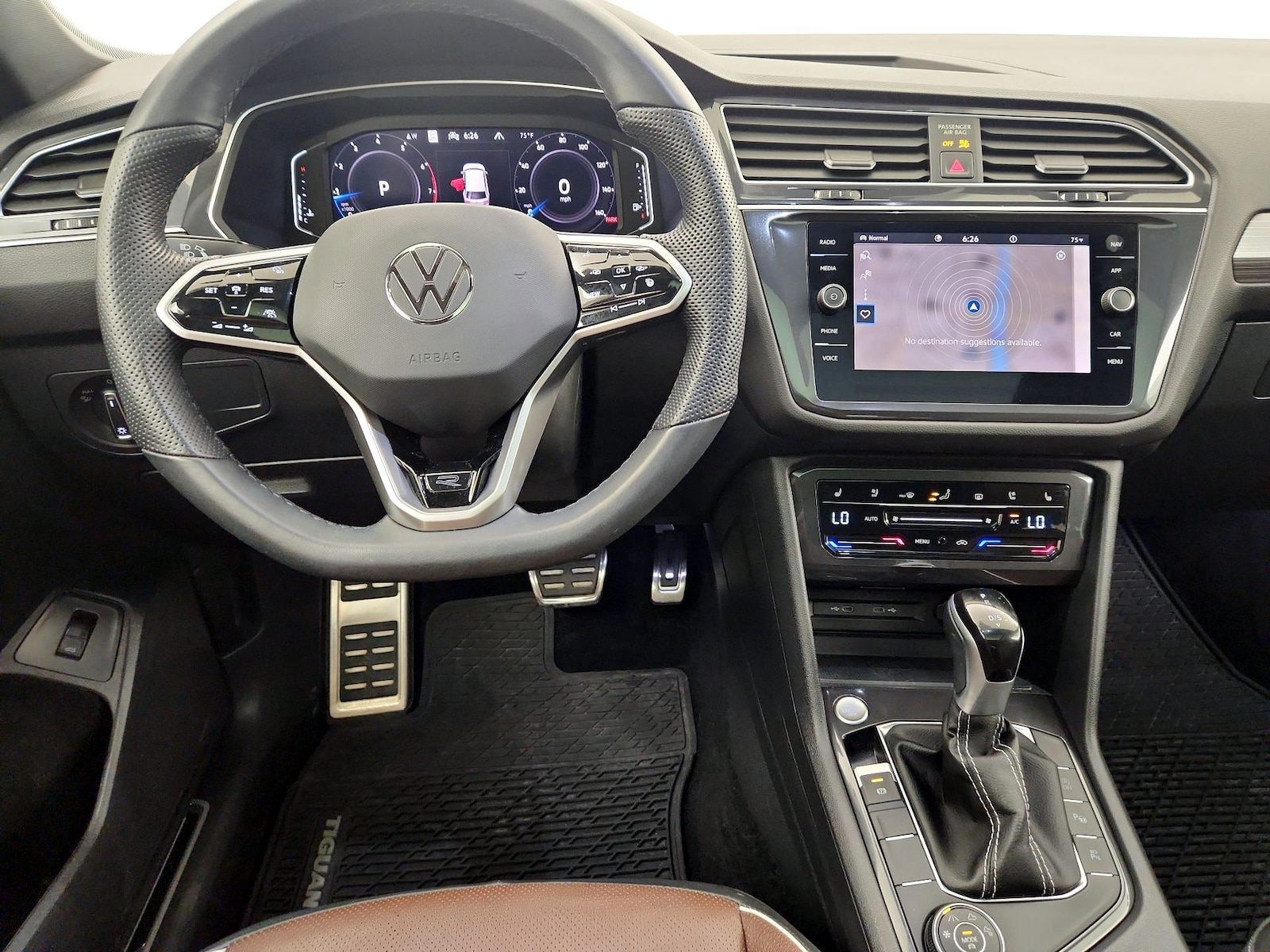 2024 Volkswagen Tiguan SEL R-LINE - Photo 9
