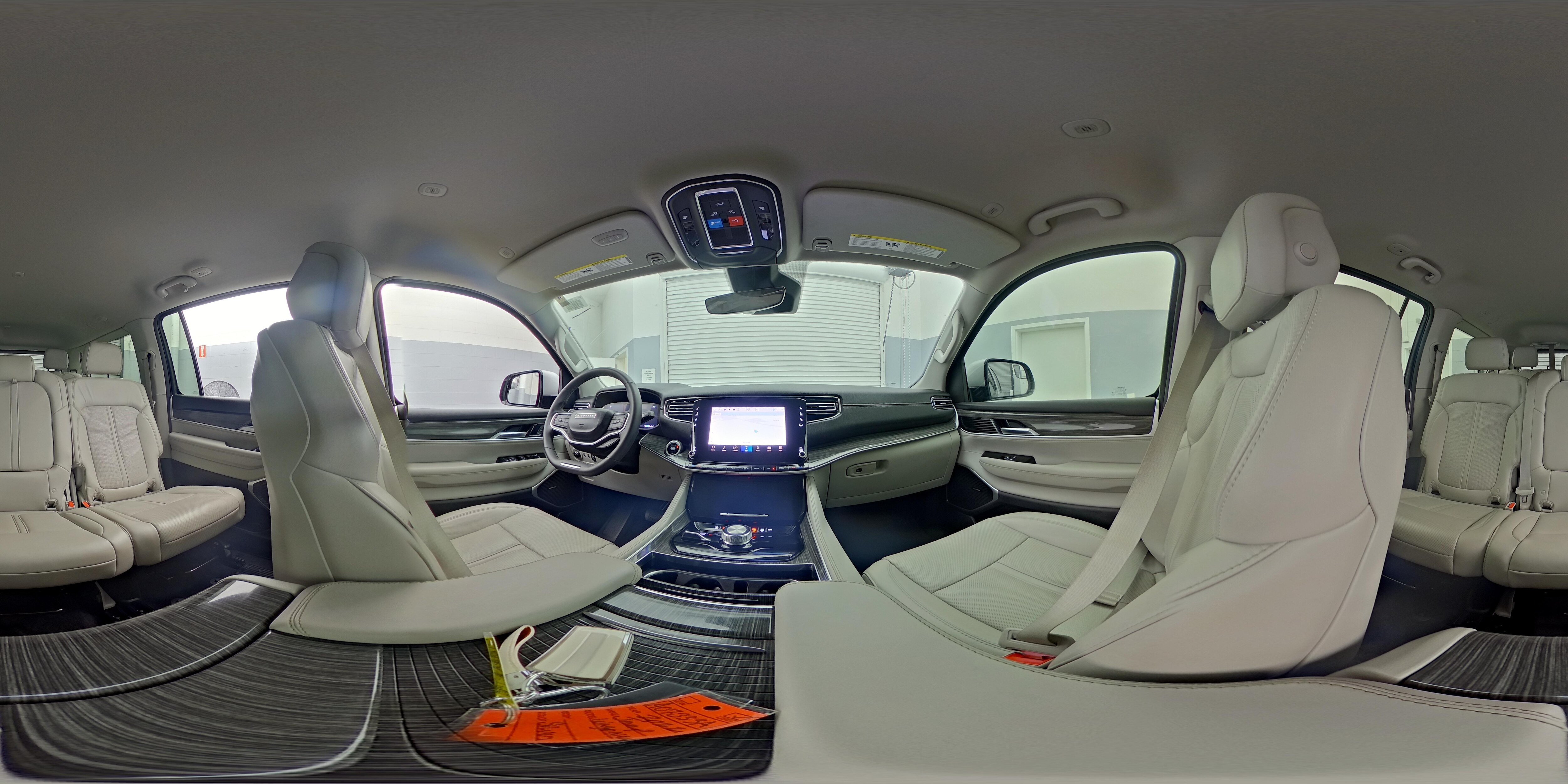 2022 Jeep Wagoneer Series II - Photo 25