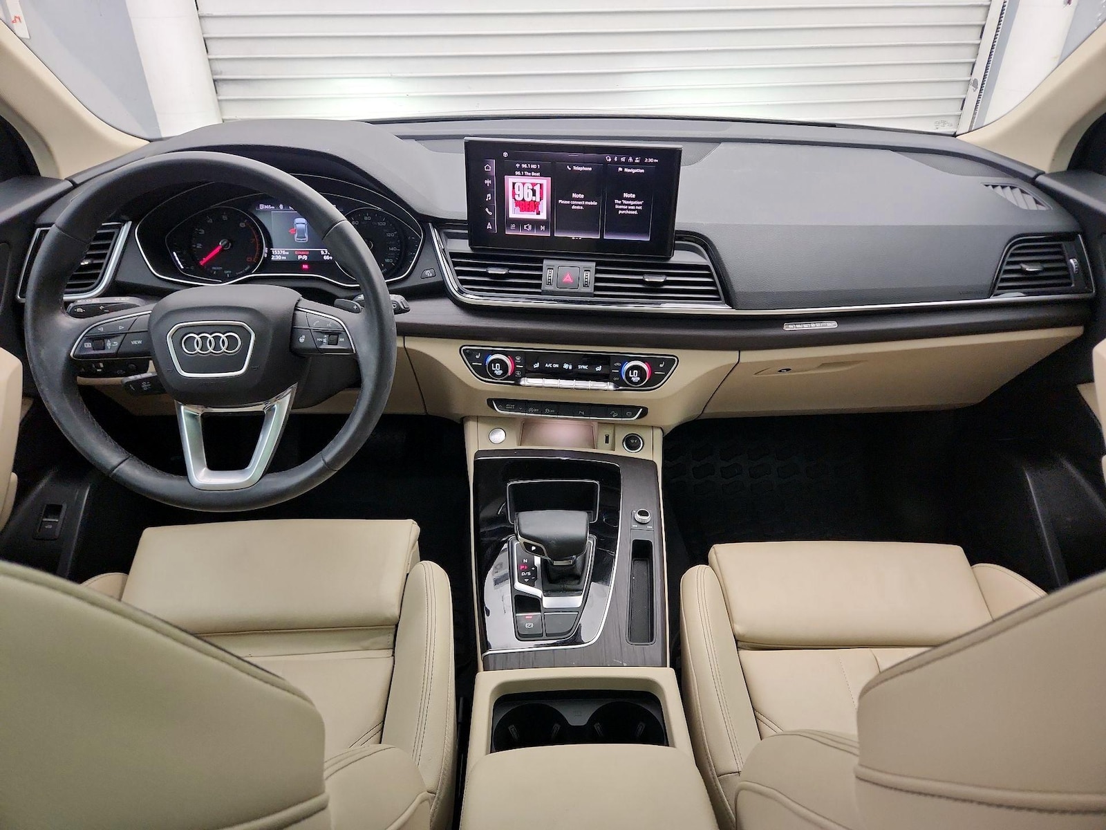 Apple CarPlay® & Android Auto™