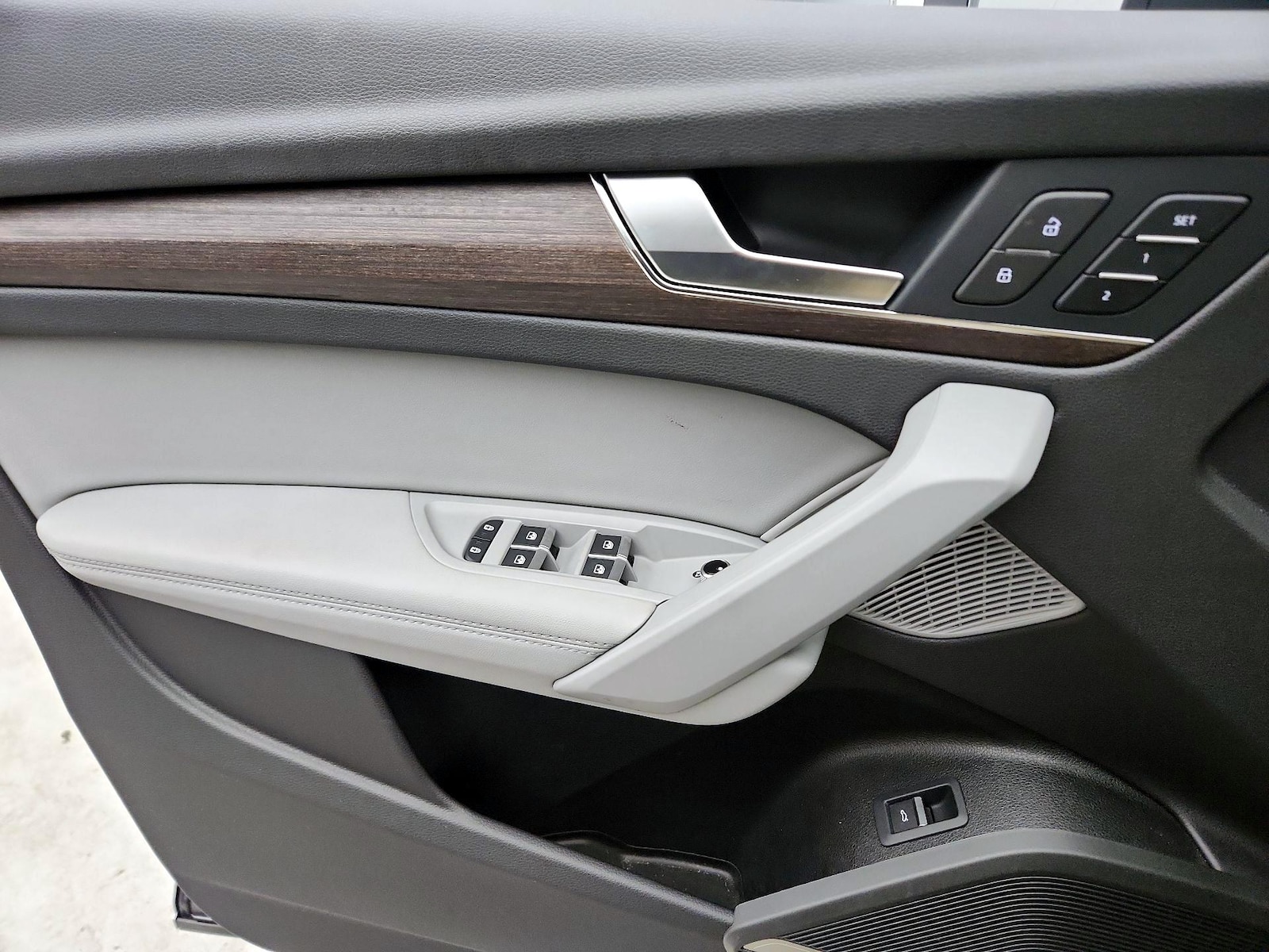 2024 Audi Q5 Premium Plus - Photo 13
