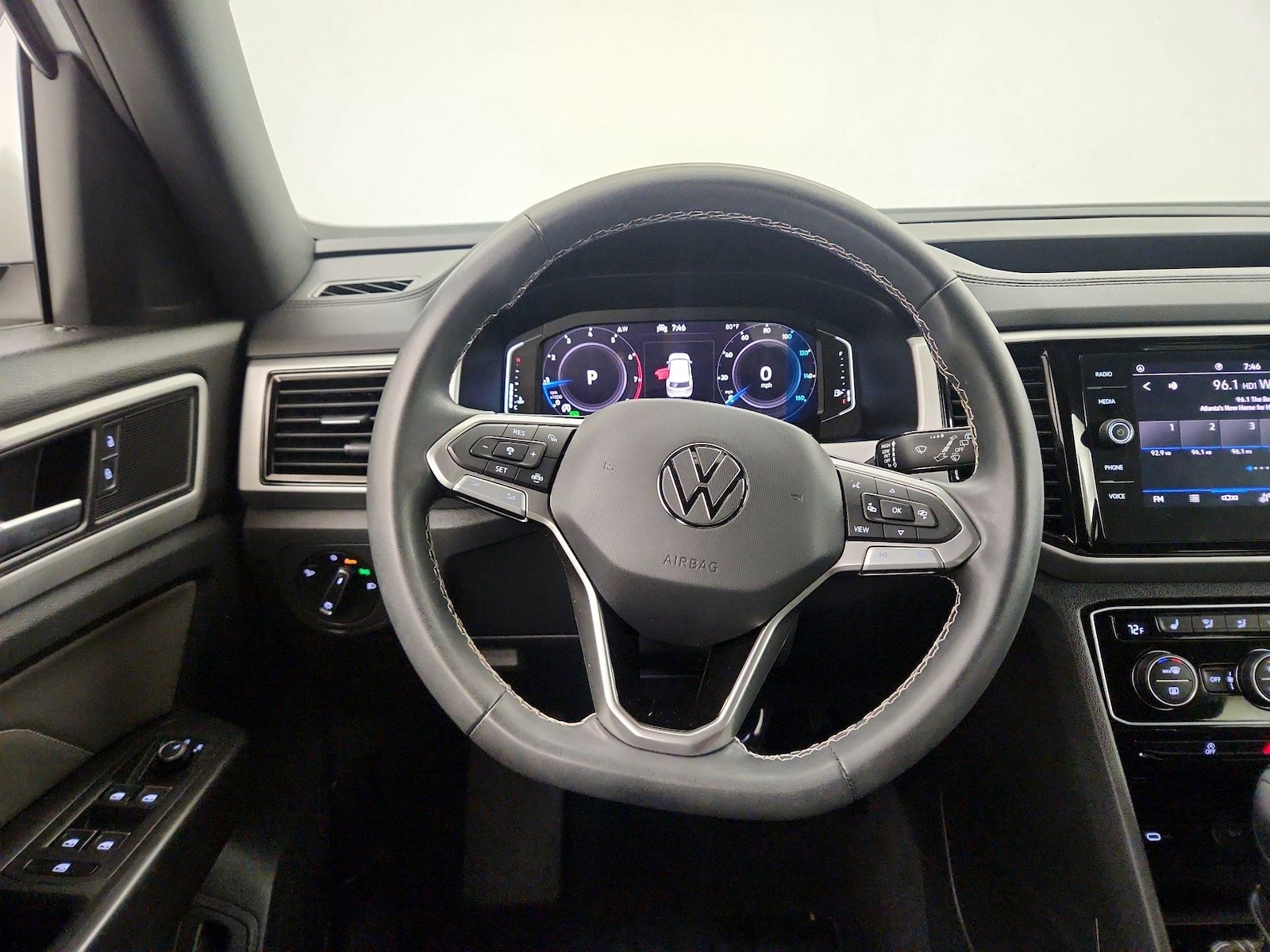 2023 Volkswagen Atlas Cross Sport SE w/Tech - Photo 11