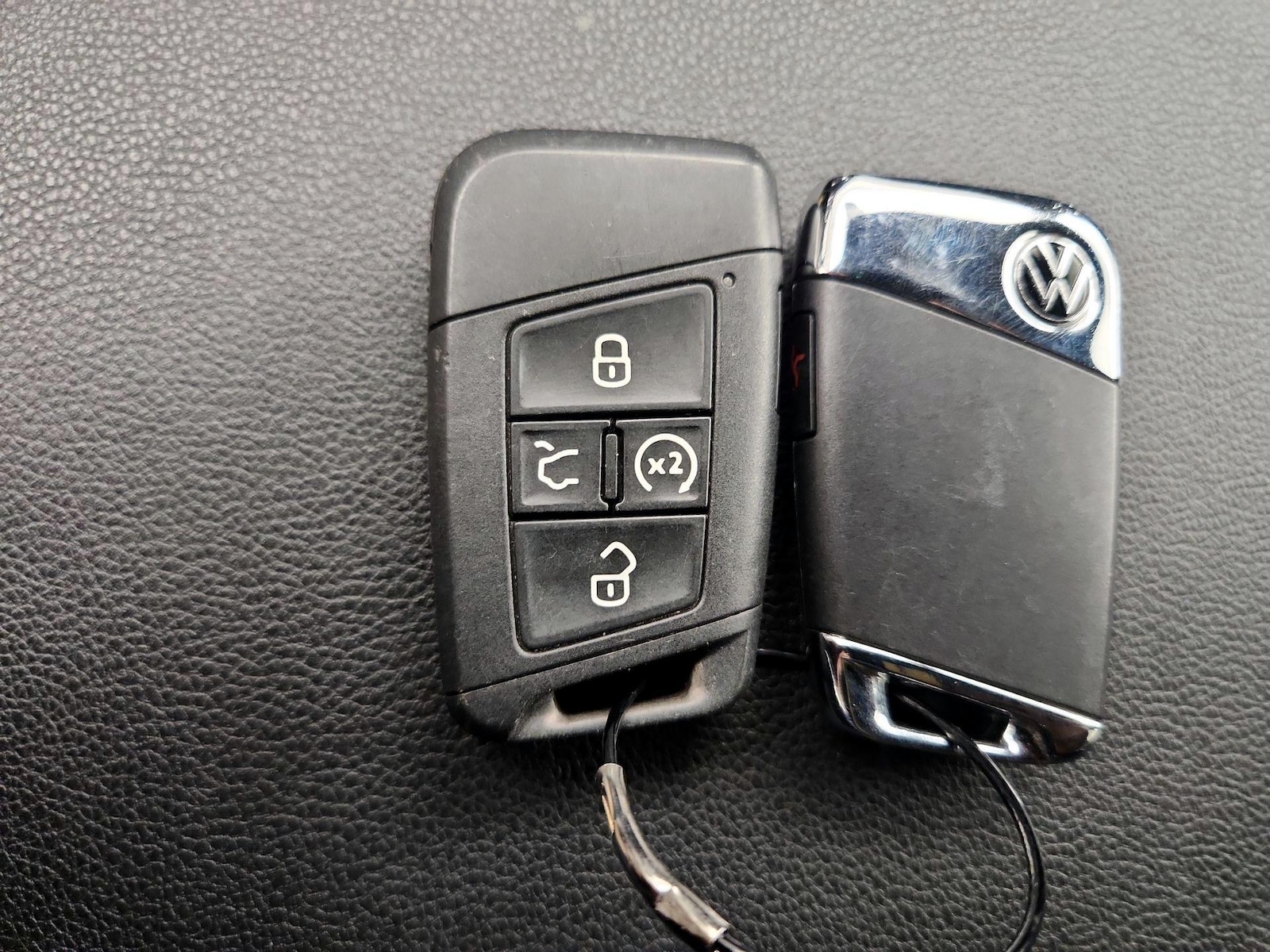 2023 Volkswagen Atlas Cross Sport SE w/Tech - Photo 23
