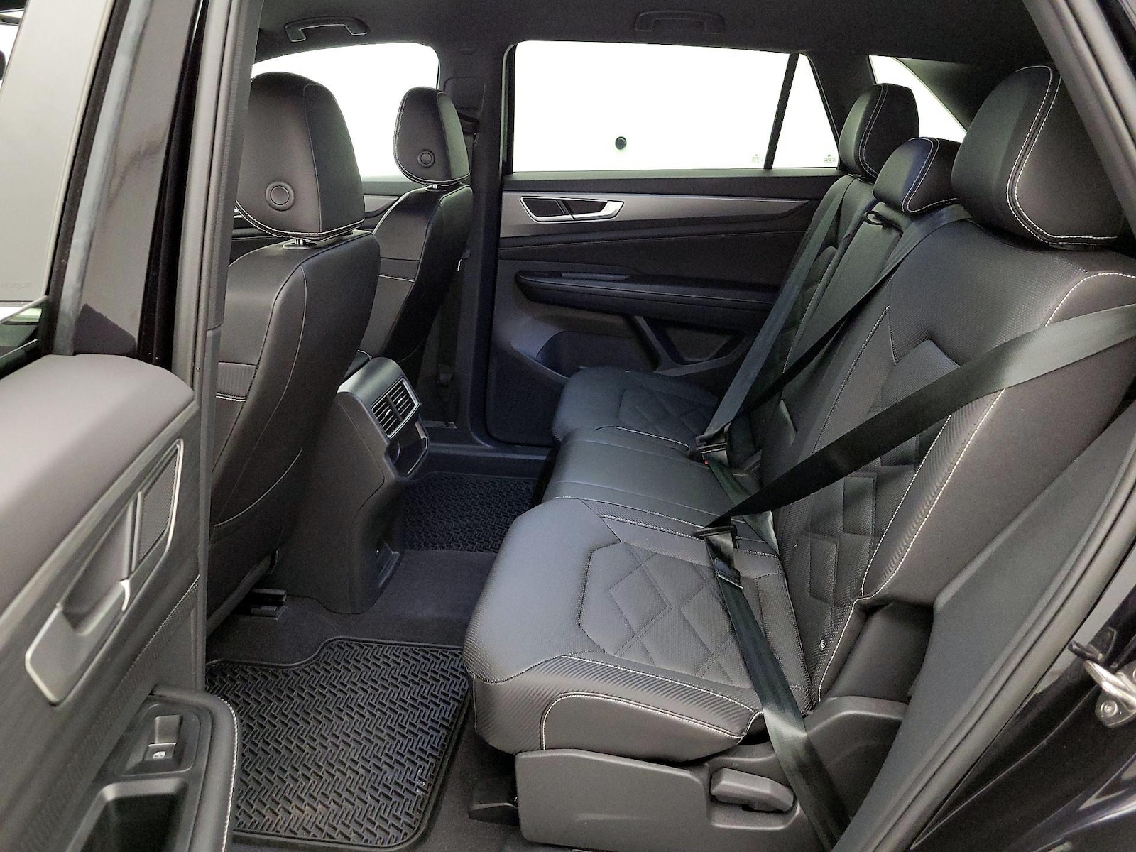 2024 Volkswagen Atlas Cross Sport SE - Photo 21