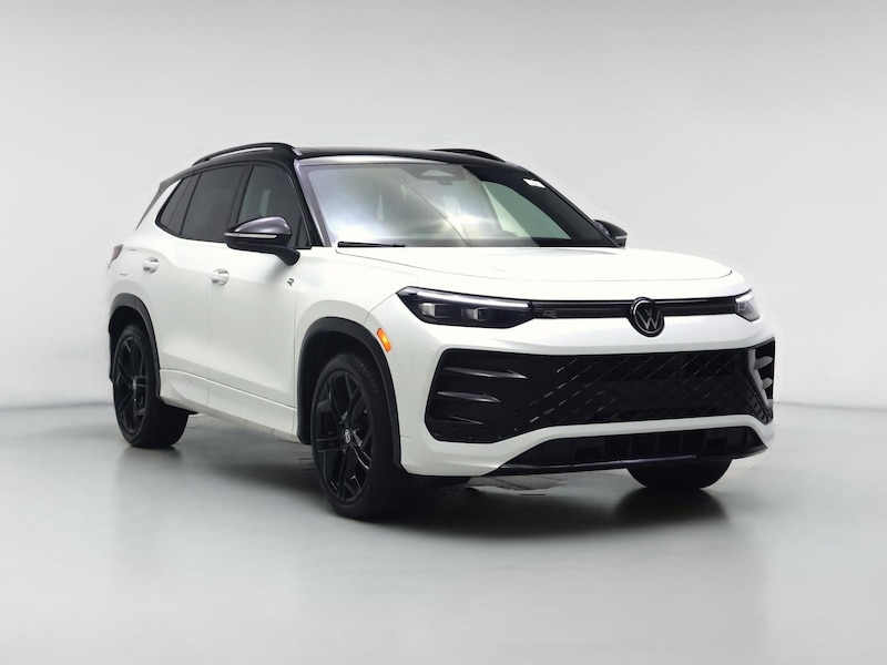 2025 Volkswagen Tiguan SE R-Line Black